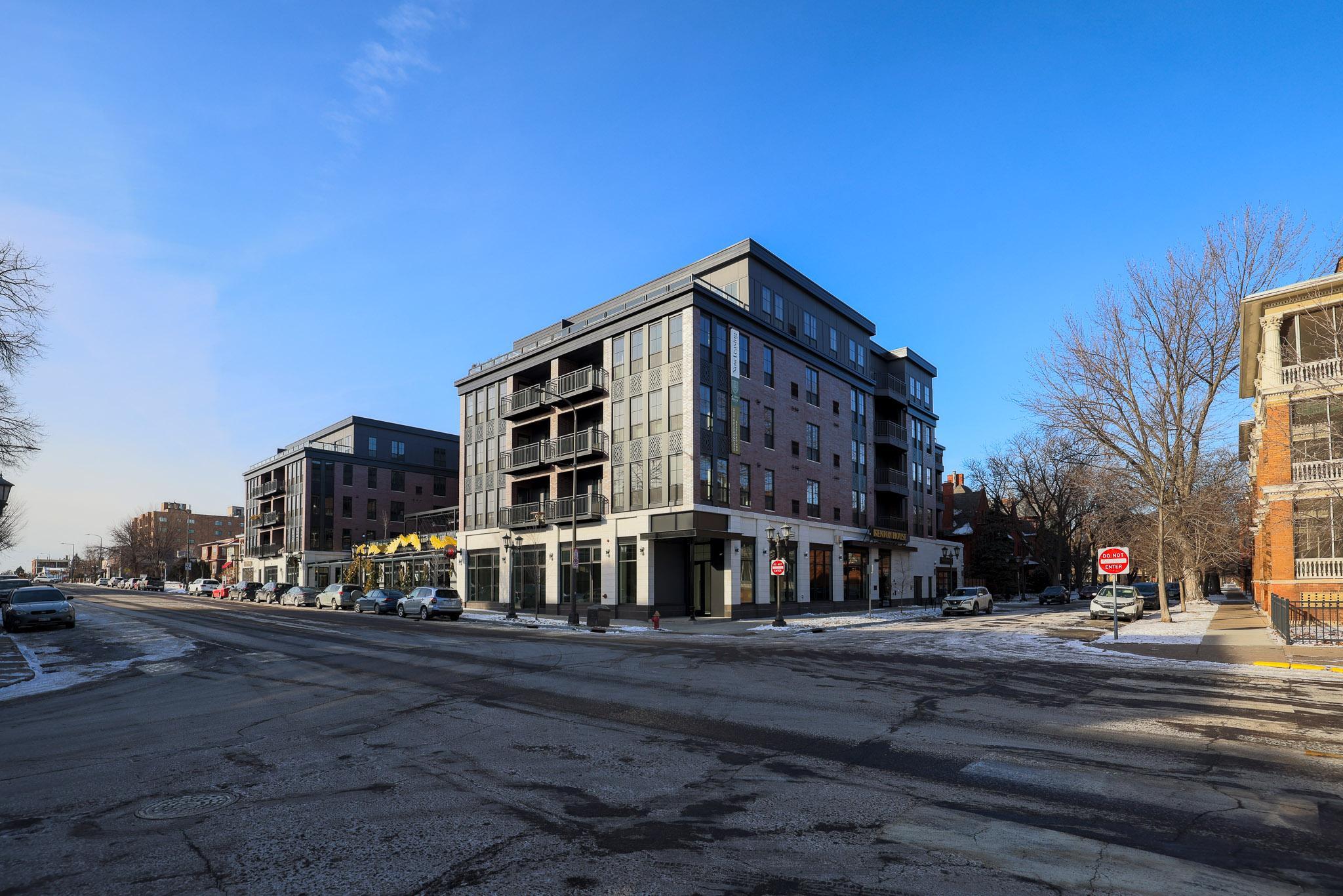 640-644 Grand Avenue