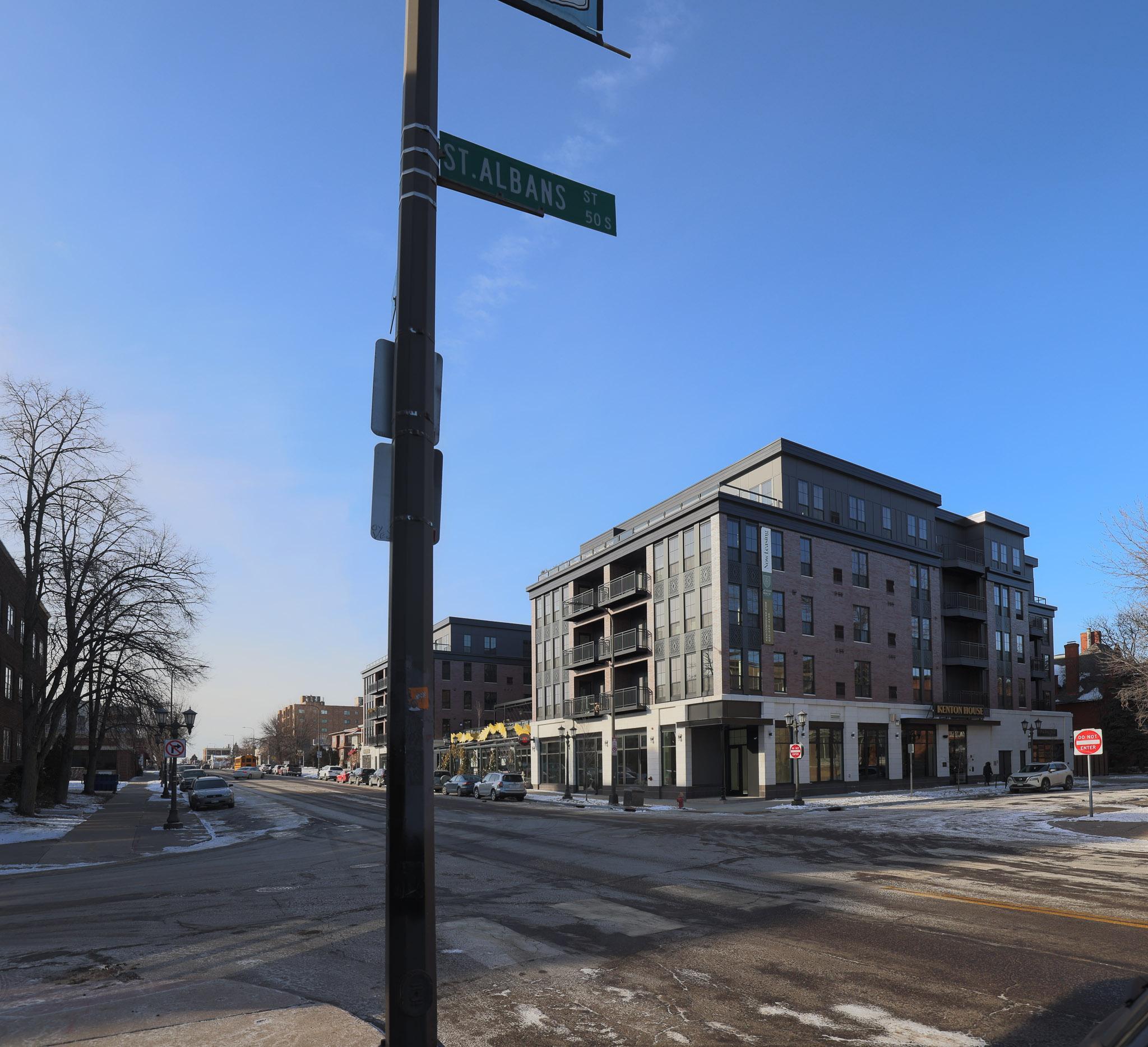 640-644 Grand Avenue