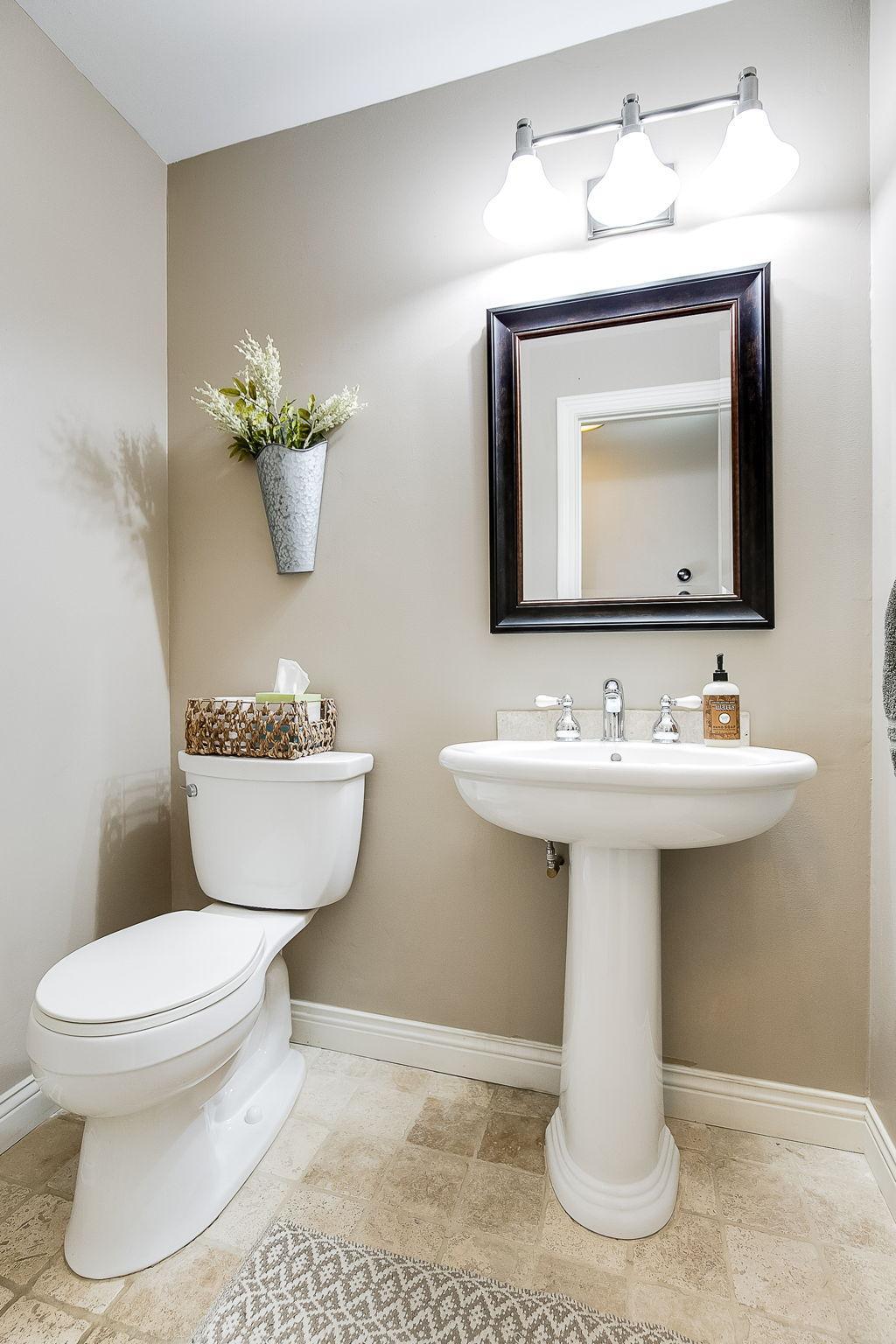 534 Smithtown Court