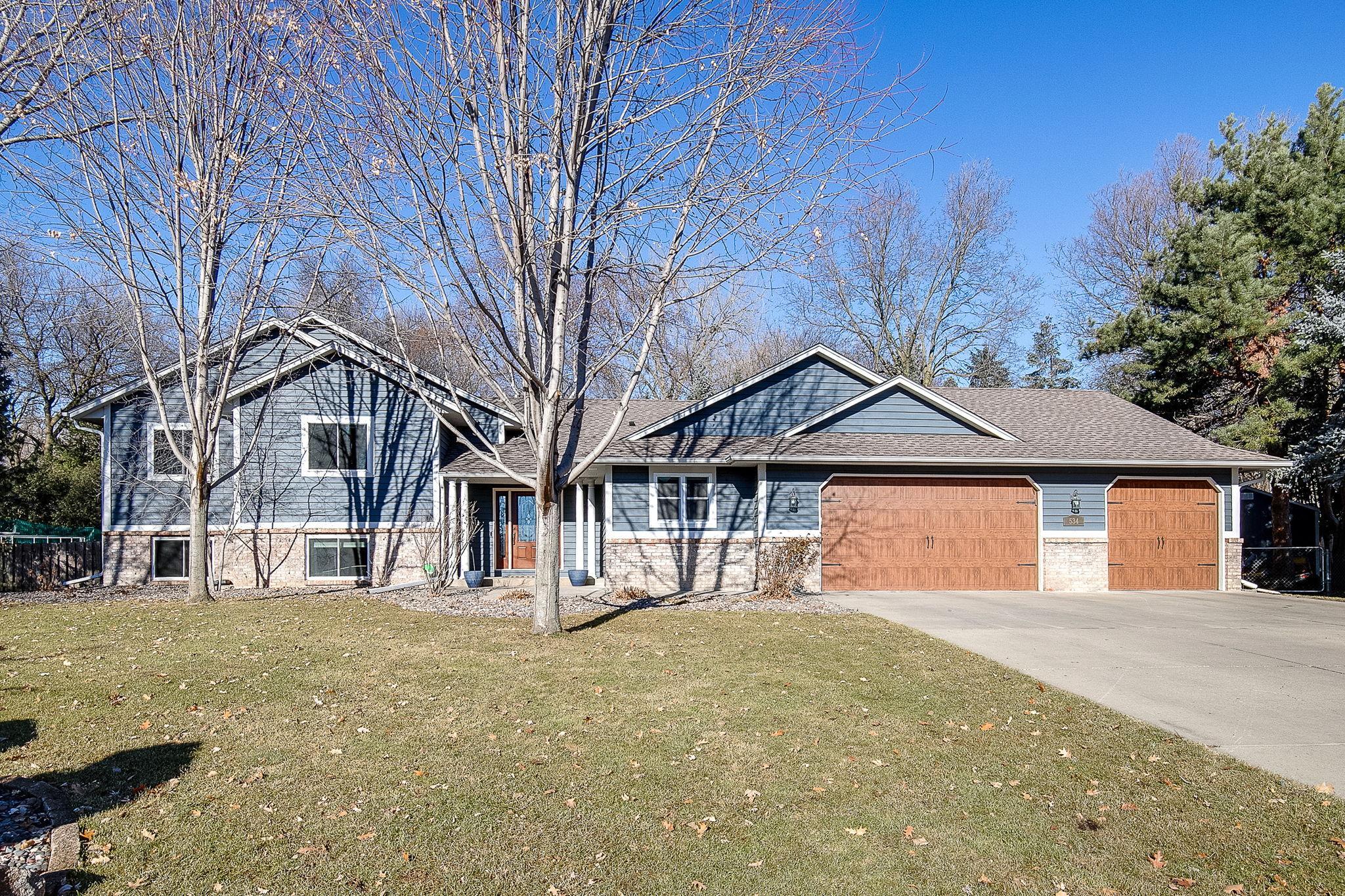 534 Smithtown Court