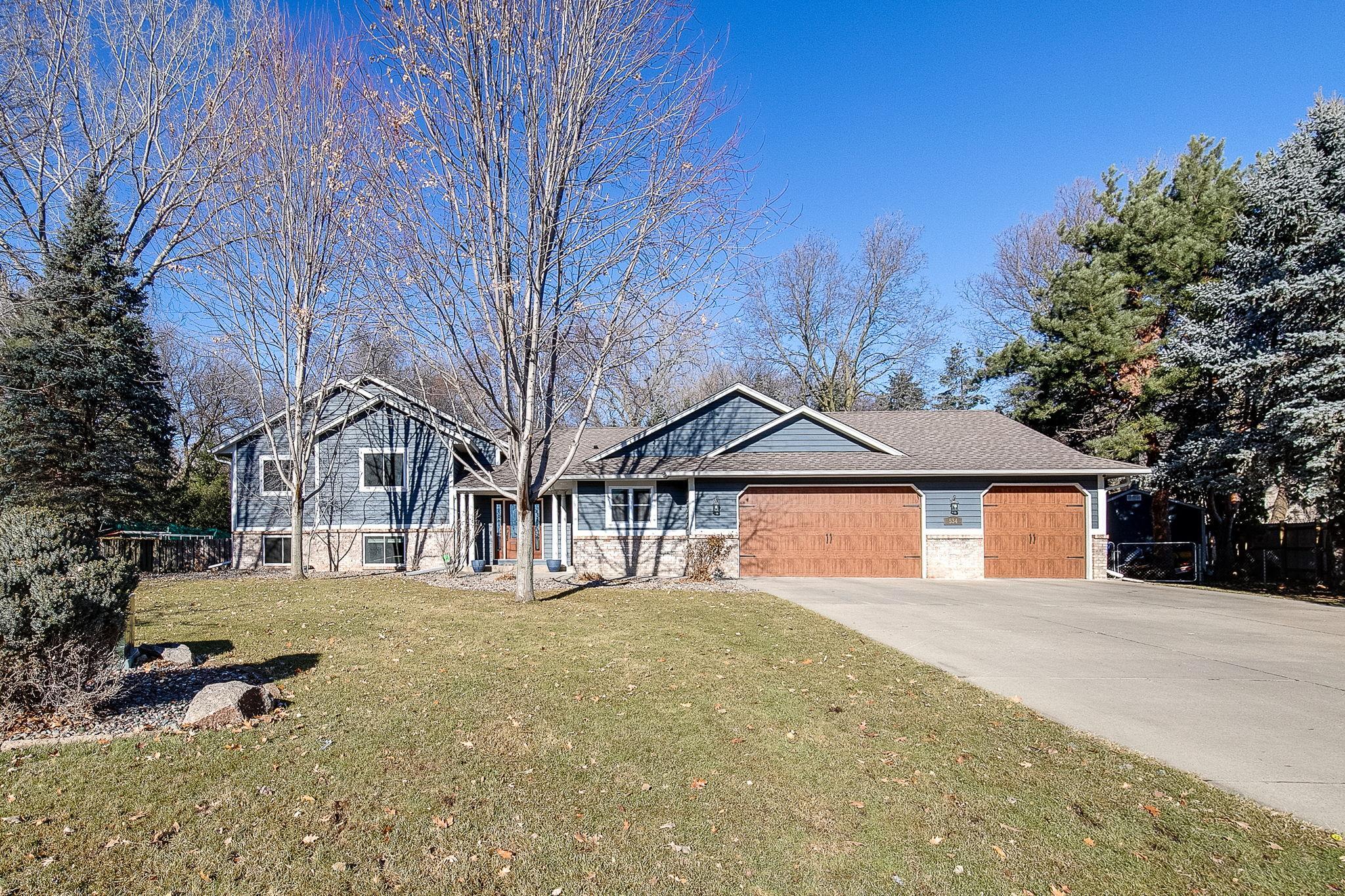 534 Smithtown Court