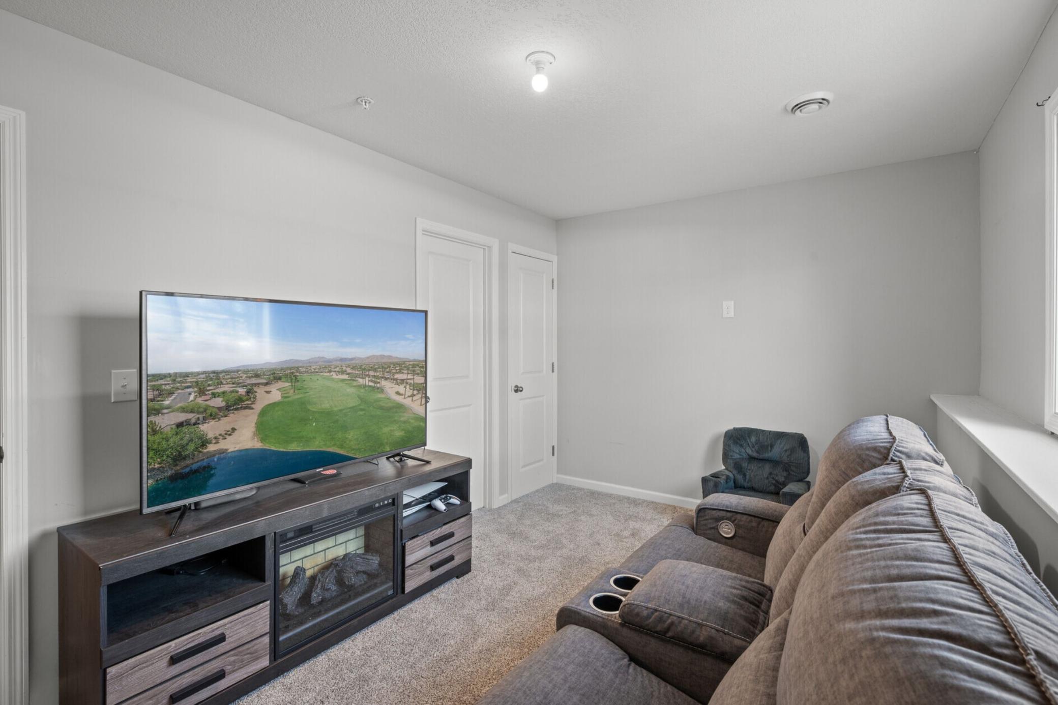 5013 93rd Lane N