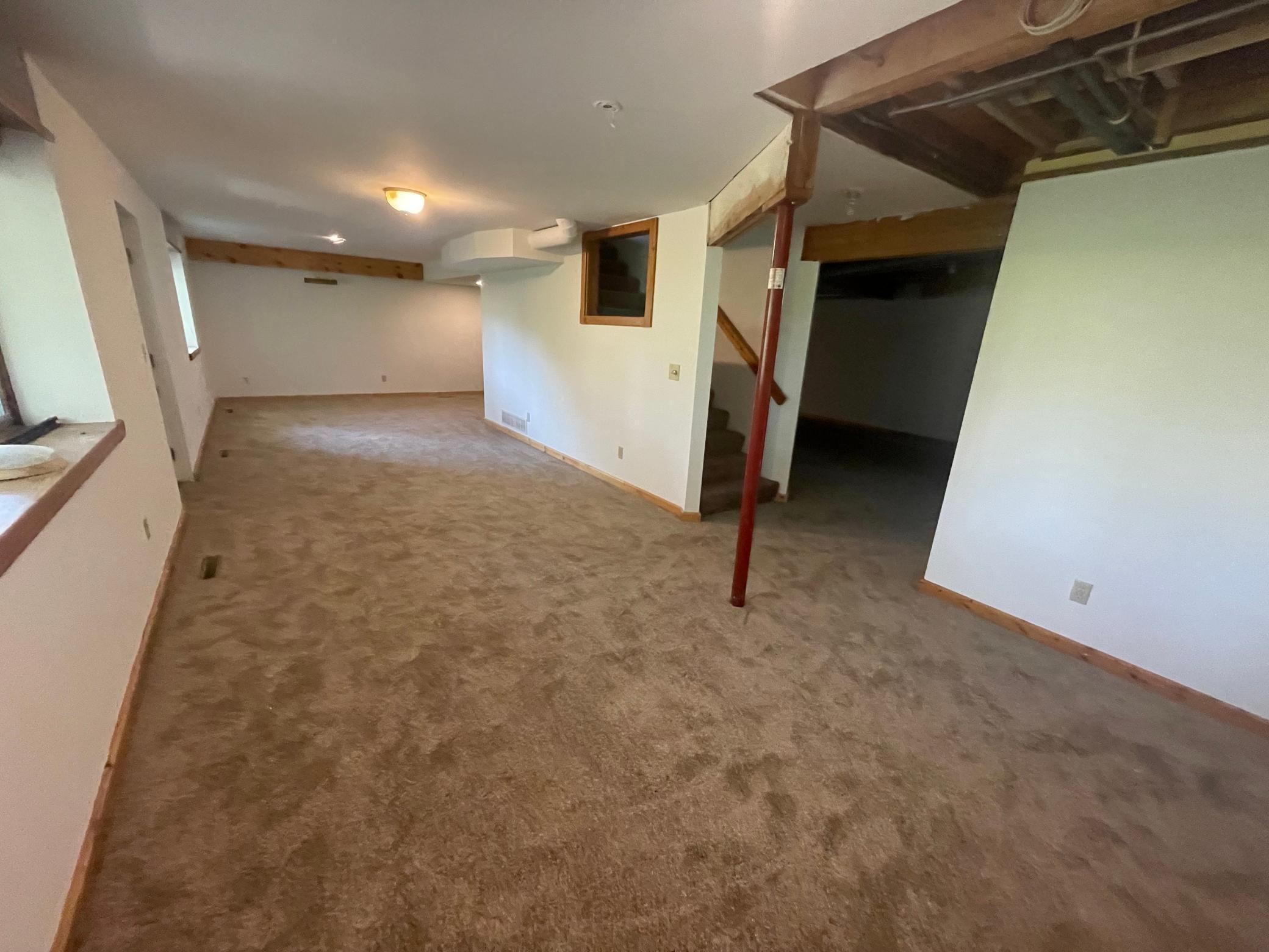 1079 County Road 39 NW