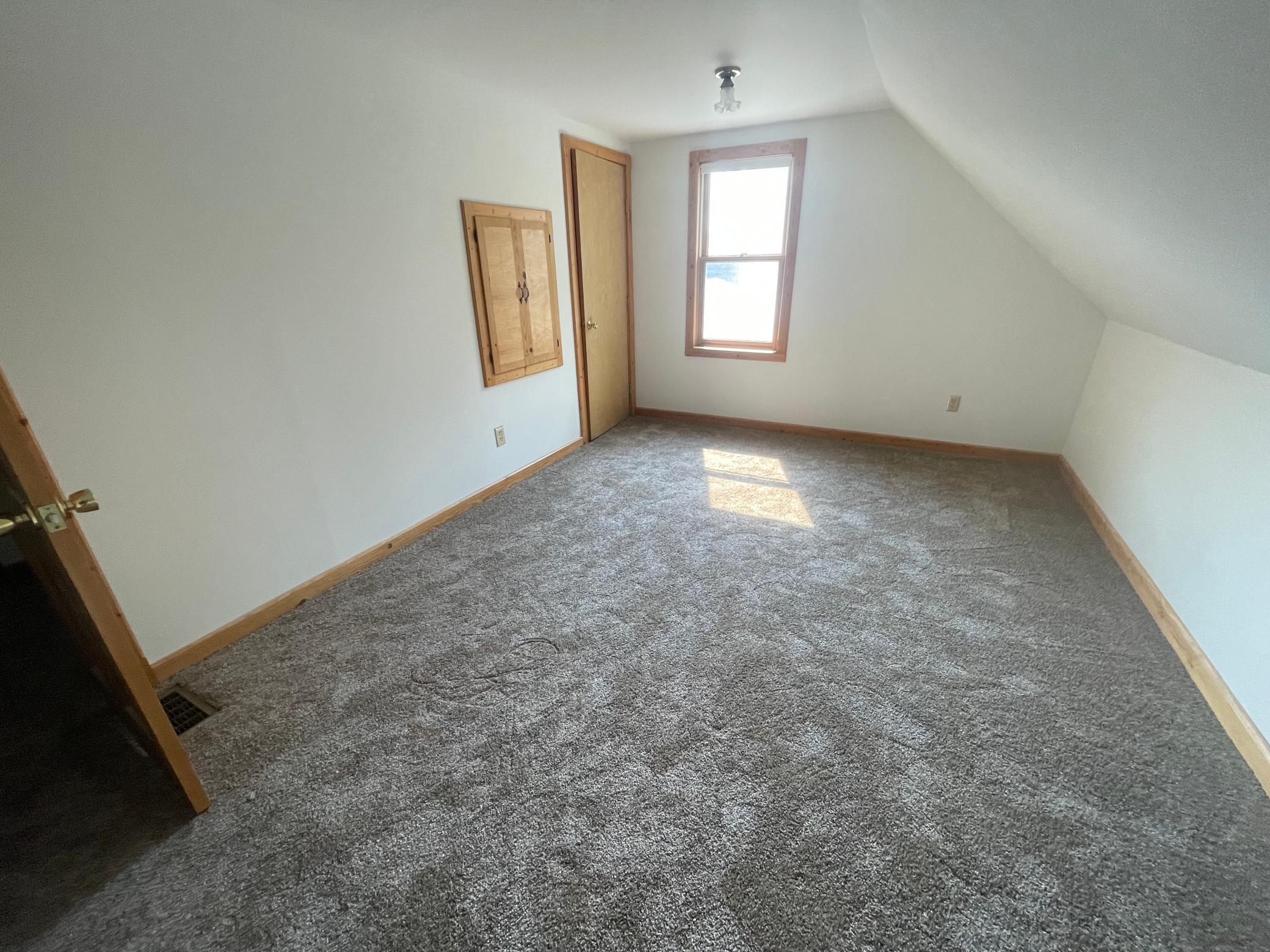 1079 County Road 39 NW