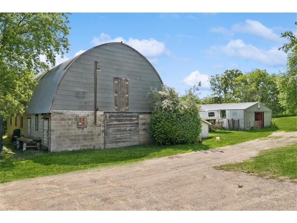 1079 County Road 39 NW