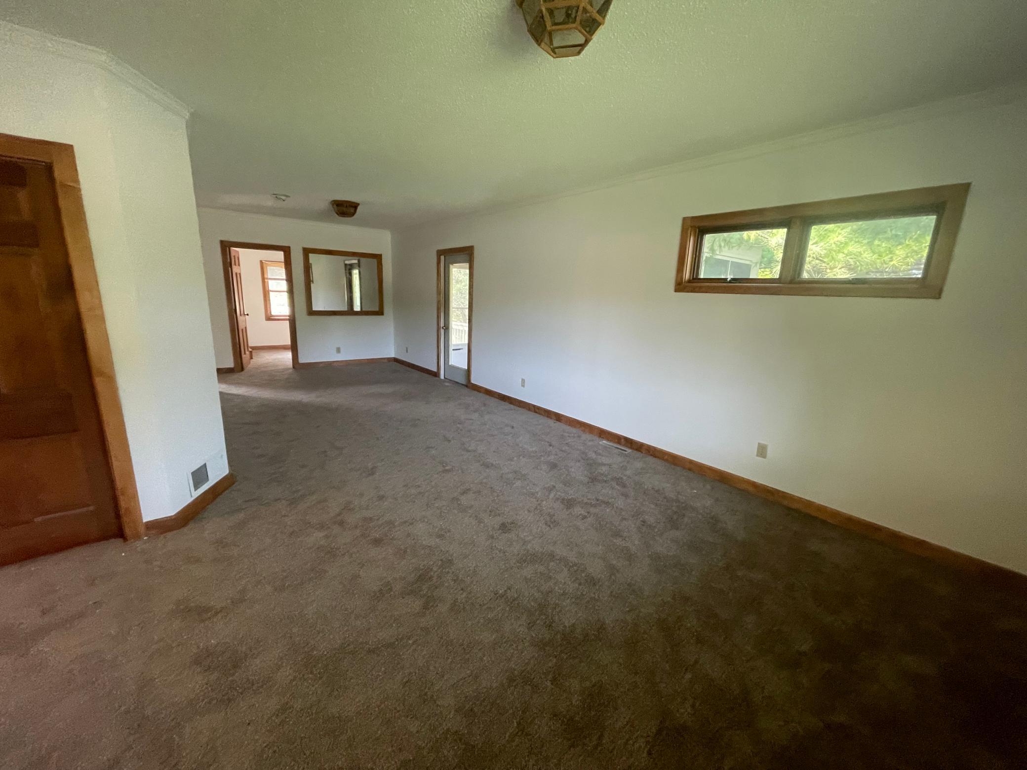1079 County Road 39 NW