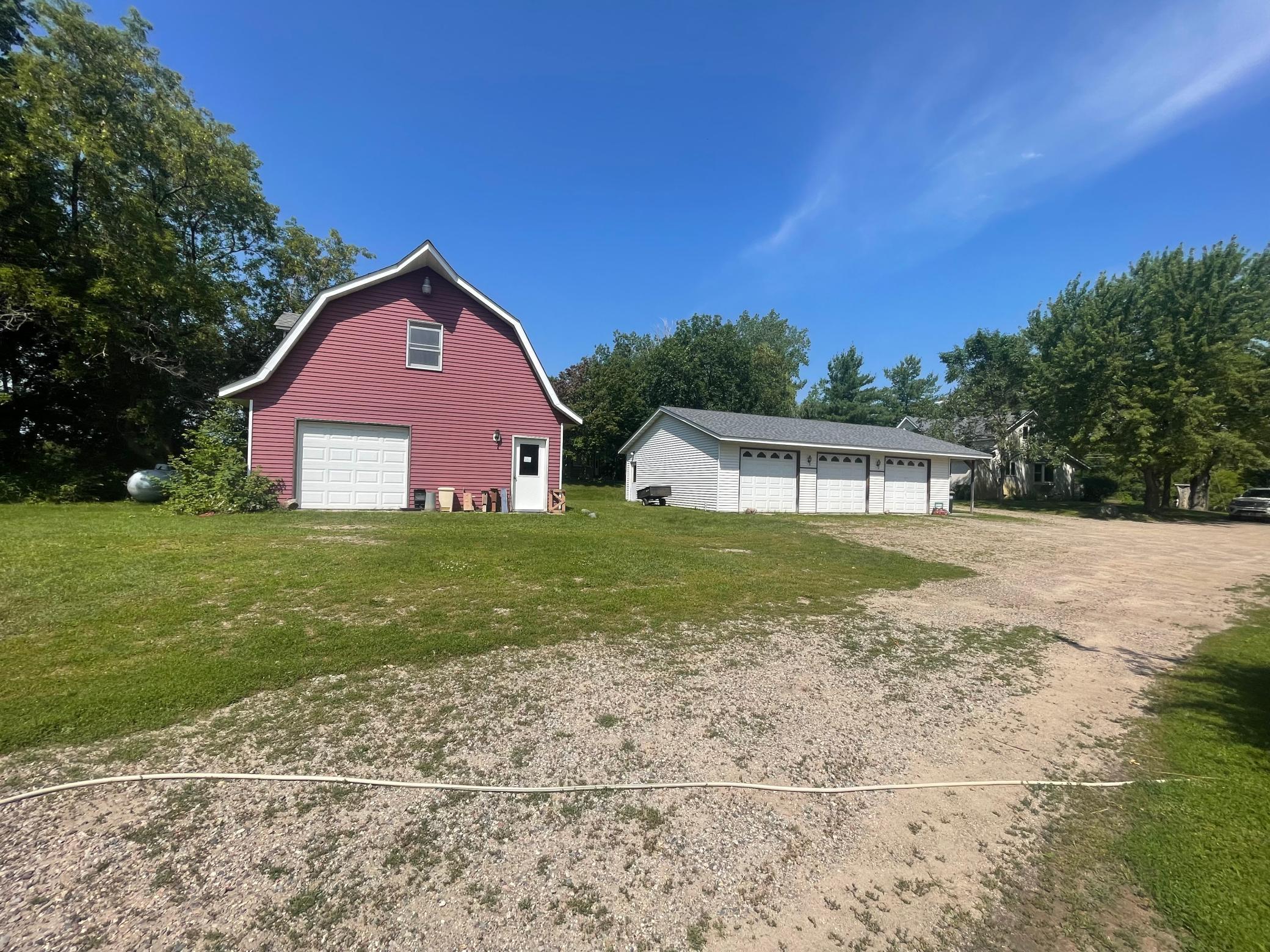 1079 County Road 39 NW