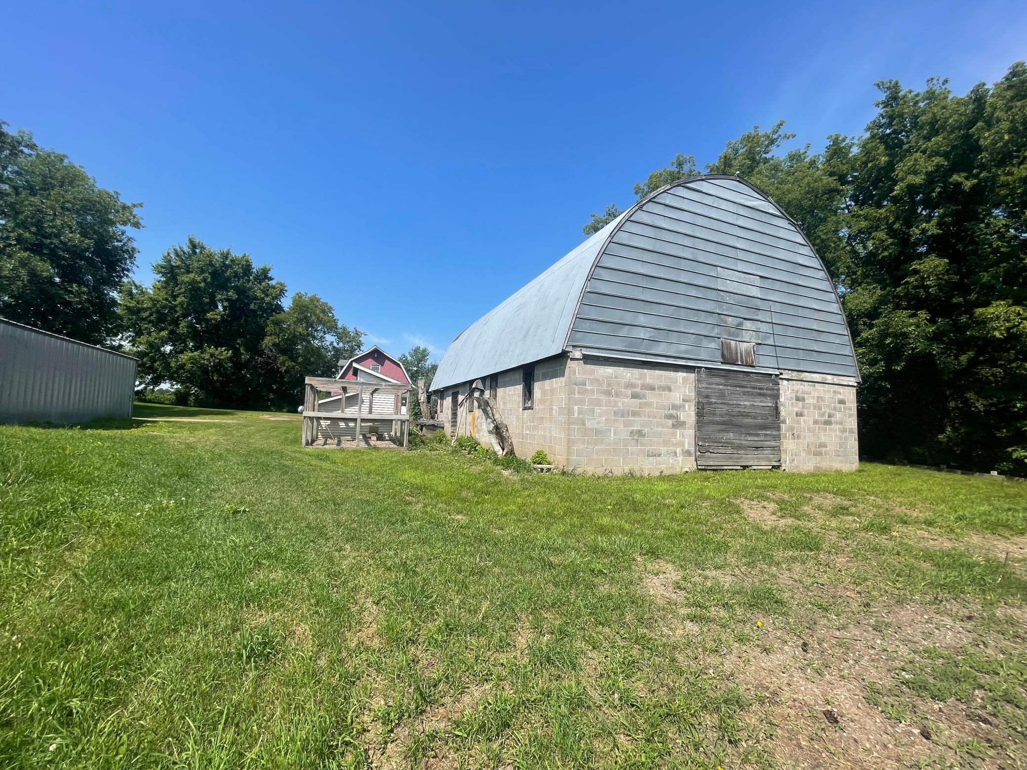 1079 County Road 39 NW