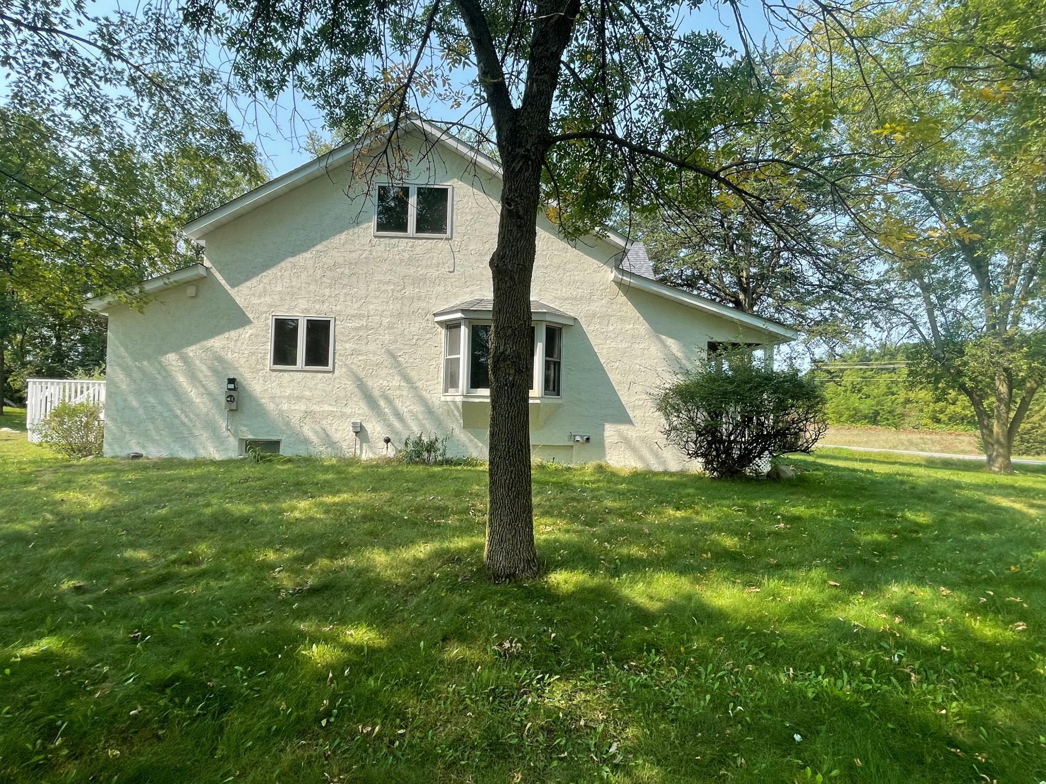 1079 County Road 39 NW