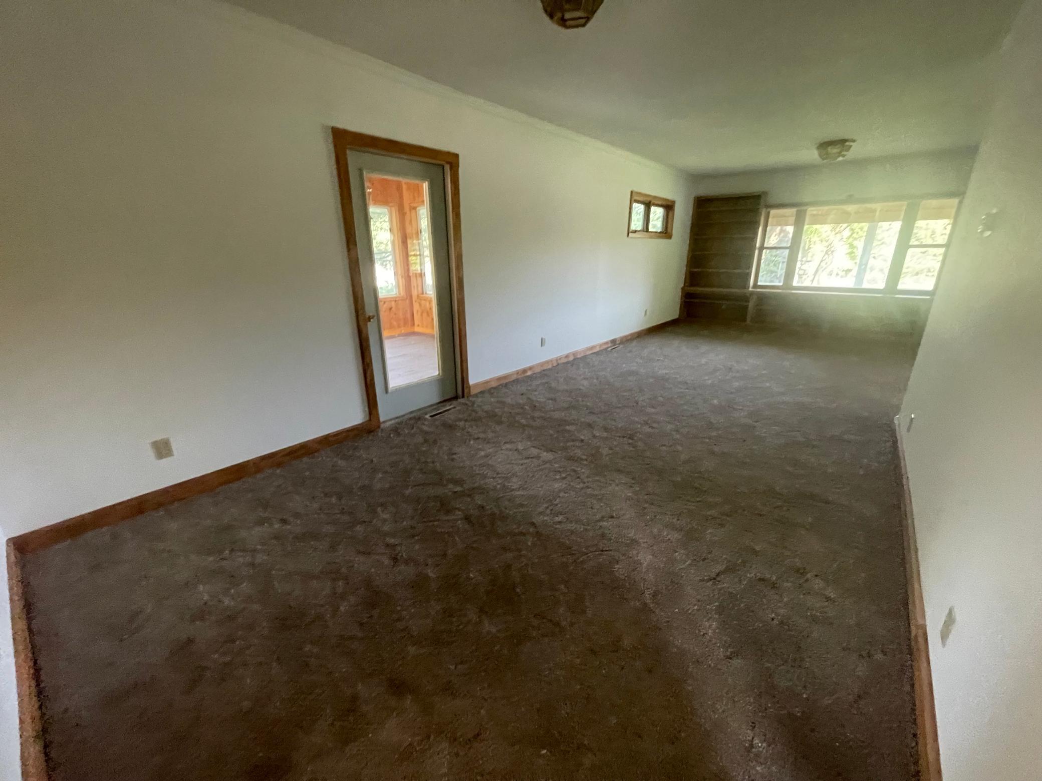 1079 County Road 39 NW