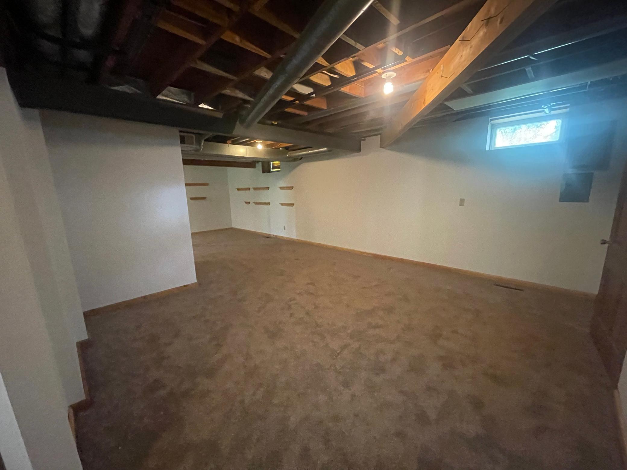 1079 County Road 39 NW