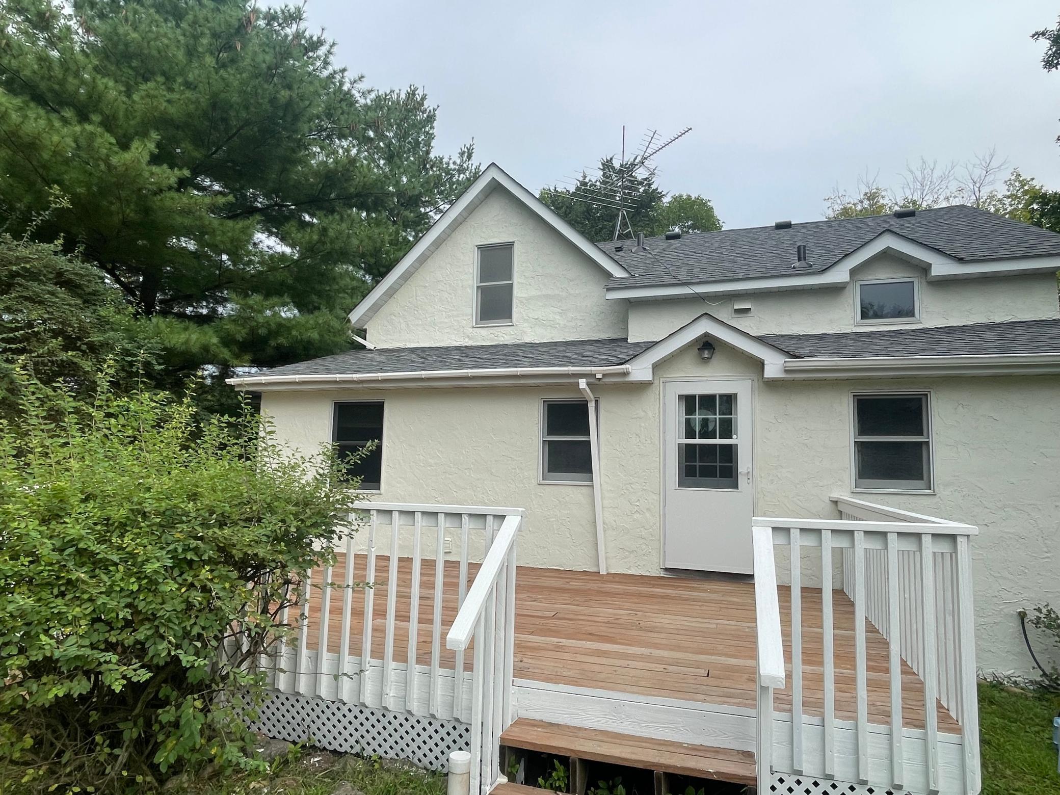 1079 County Road 39 NW