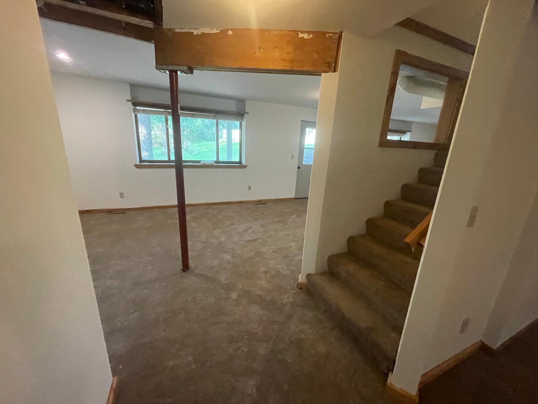 1079 County Road 39 NW
