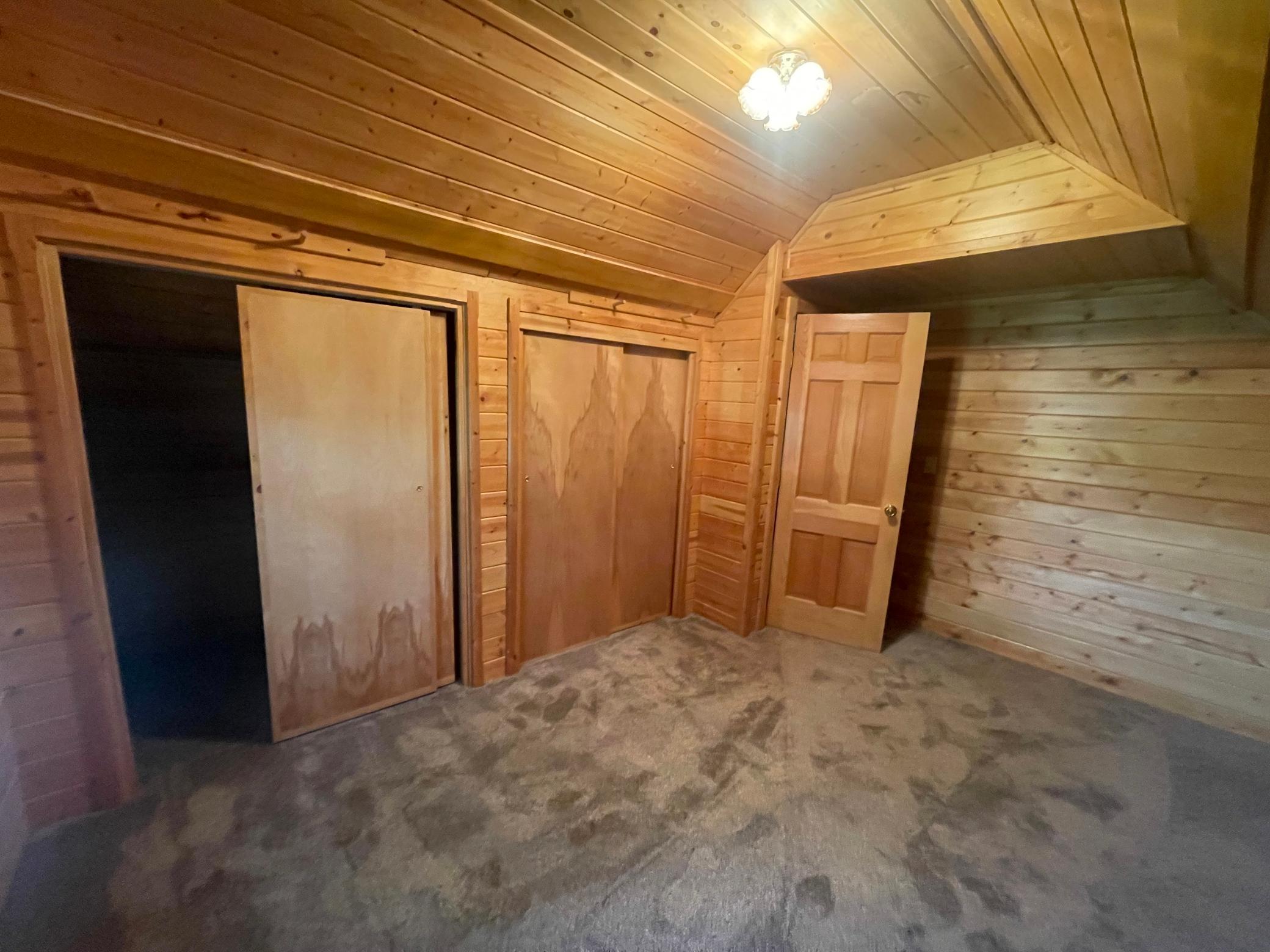 1079 County Road 39 NW