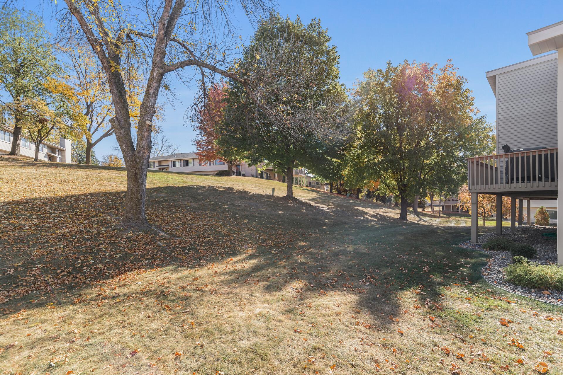 4212 Hemlock Lane N