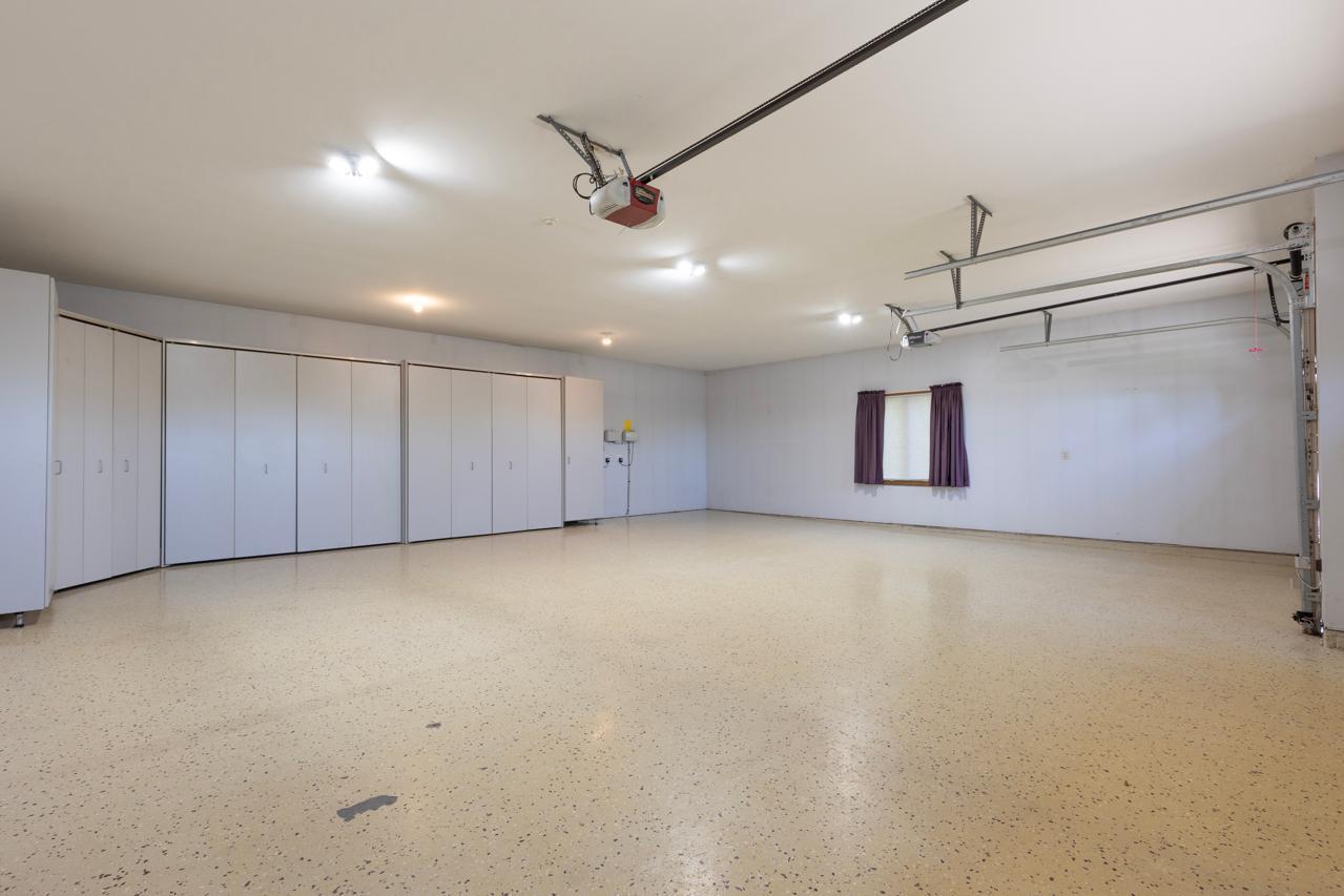 23841 Meadow Creek Drive