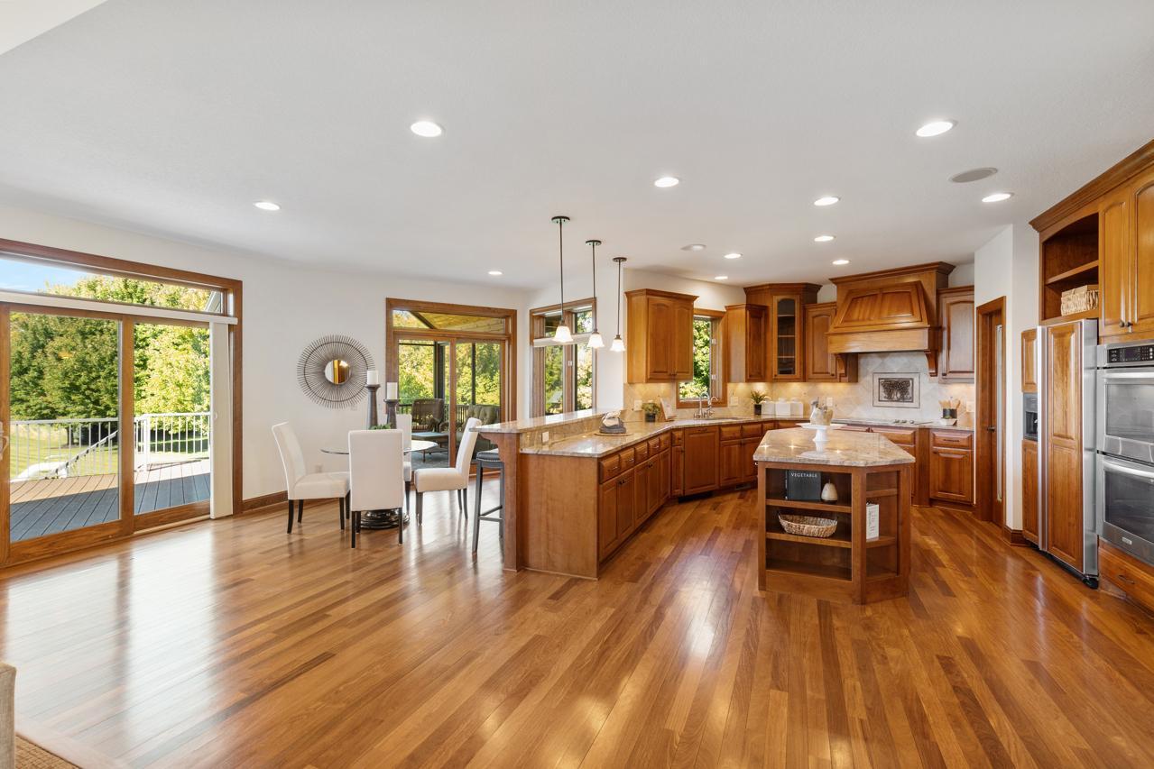 23841 Meadow Creek Drive