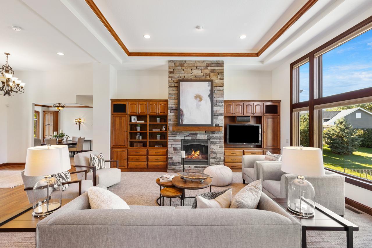 23841 Meadow Creek Drive