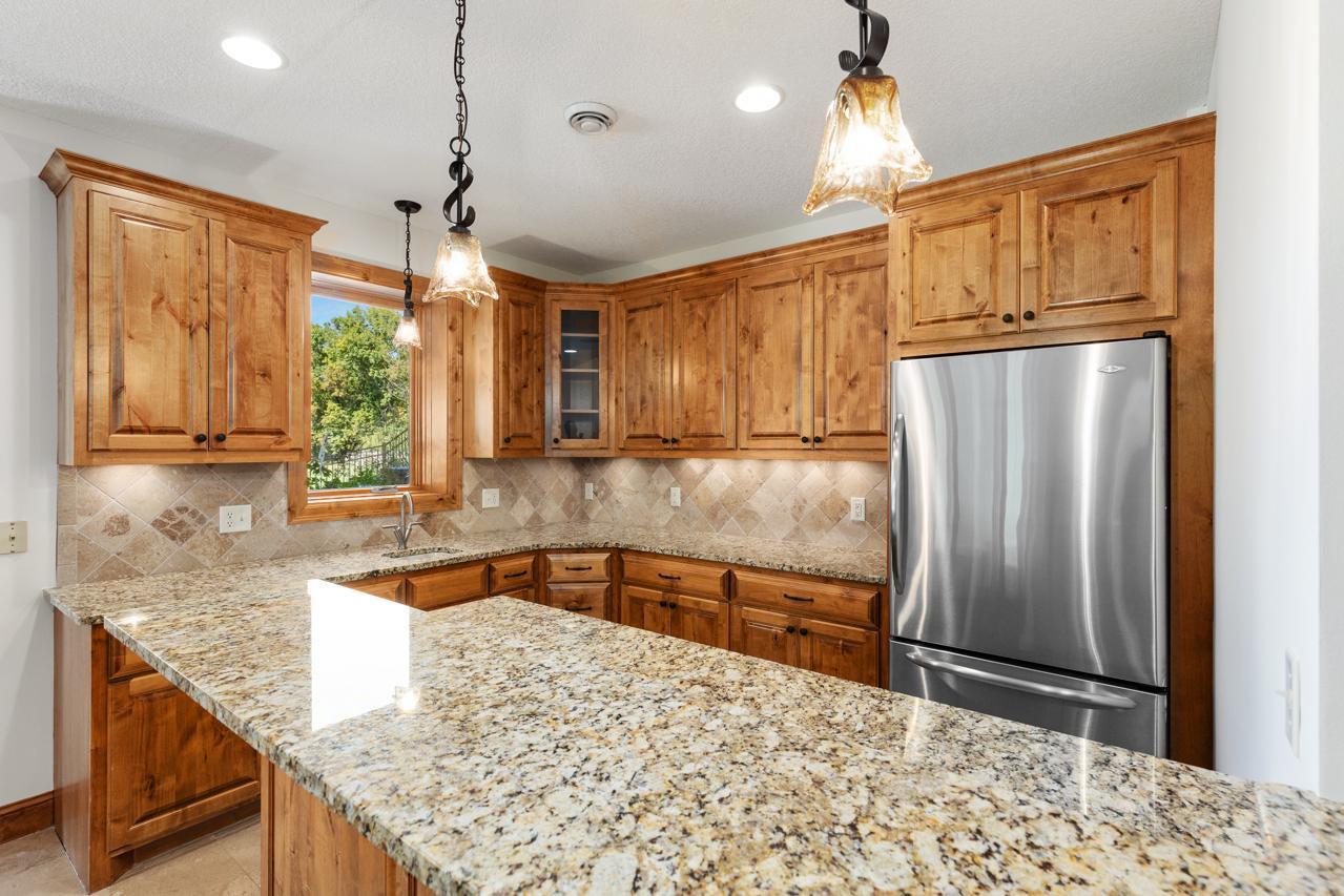 23841 Meadow Creek Drive