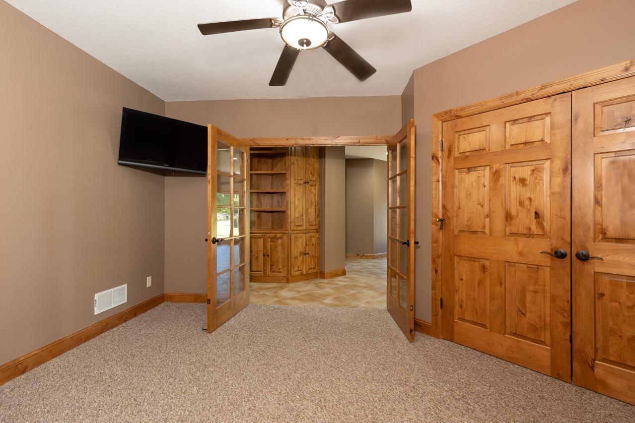 23841 Meadow Creek Drive