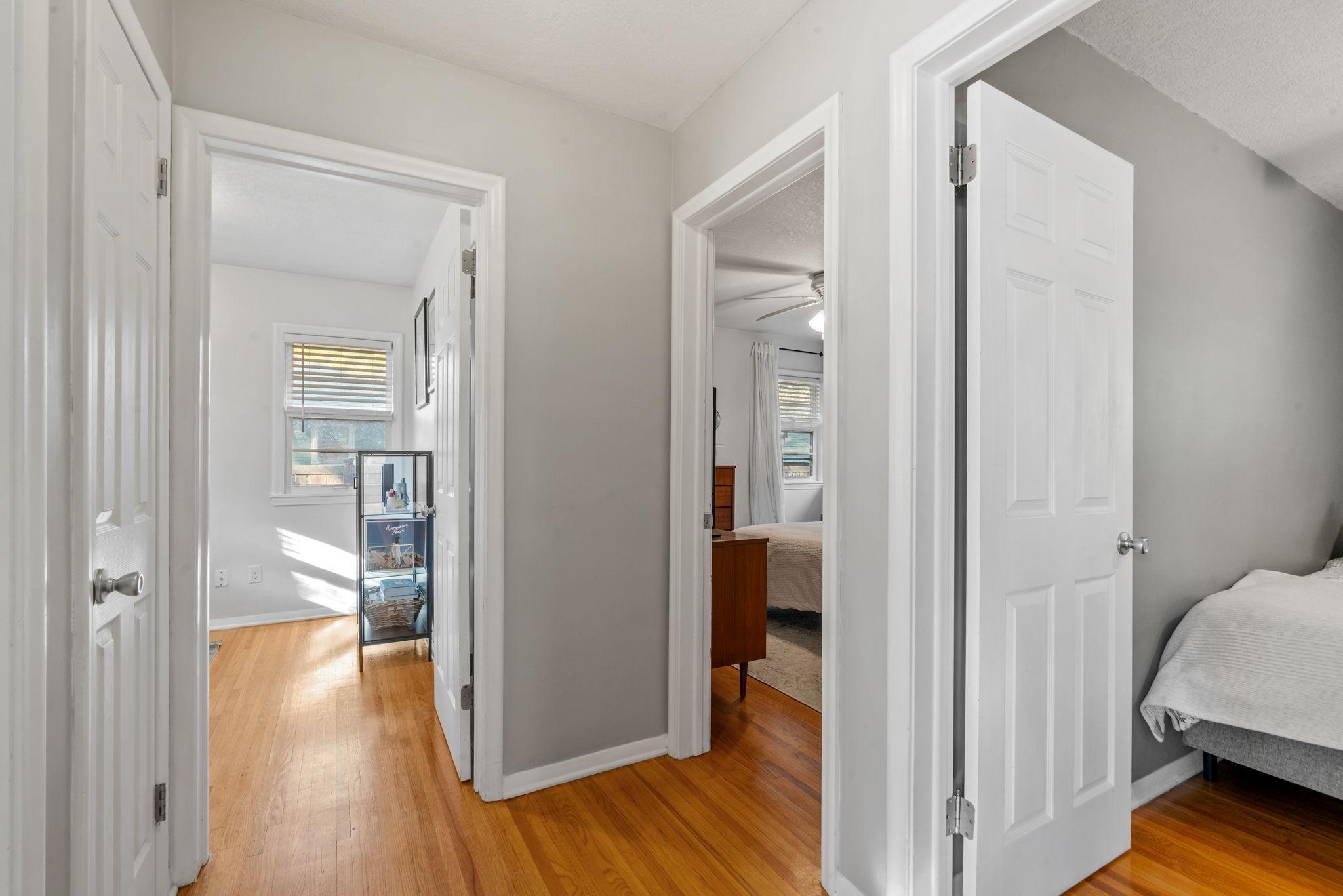 6106 Emerson Avenue N