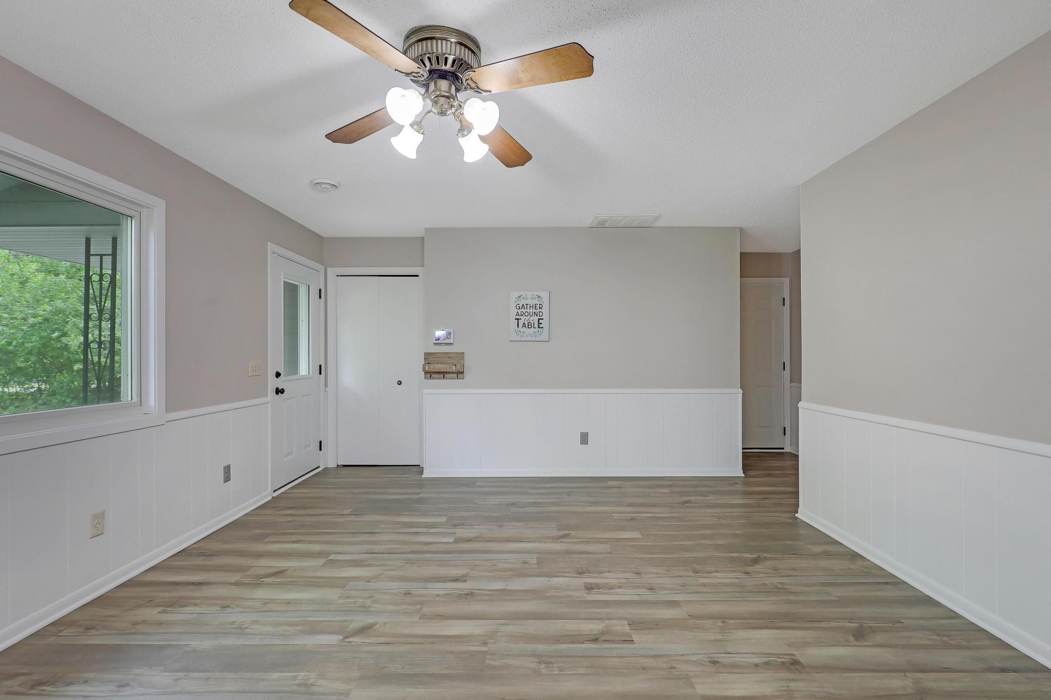 1715 1/2 Pulaski Road