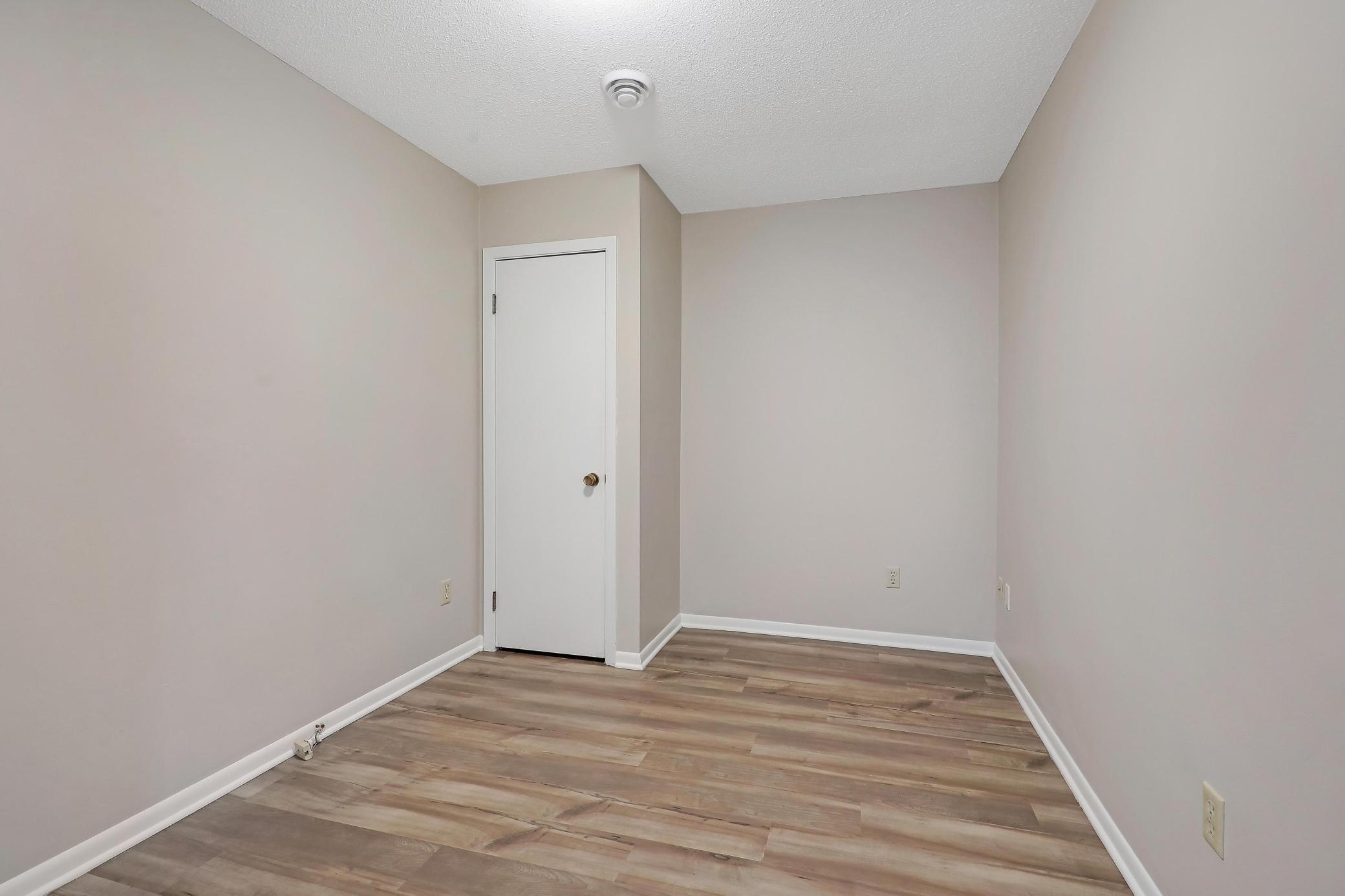 1715 1/2 Pulaski Road