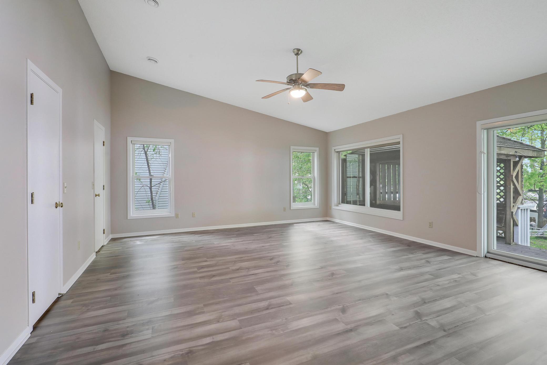 1715 1/2 Pulaski Road