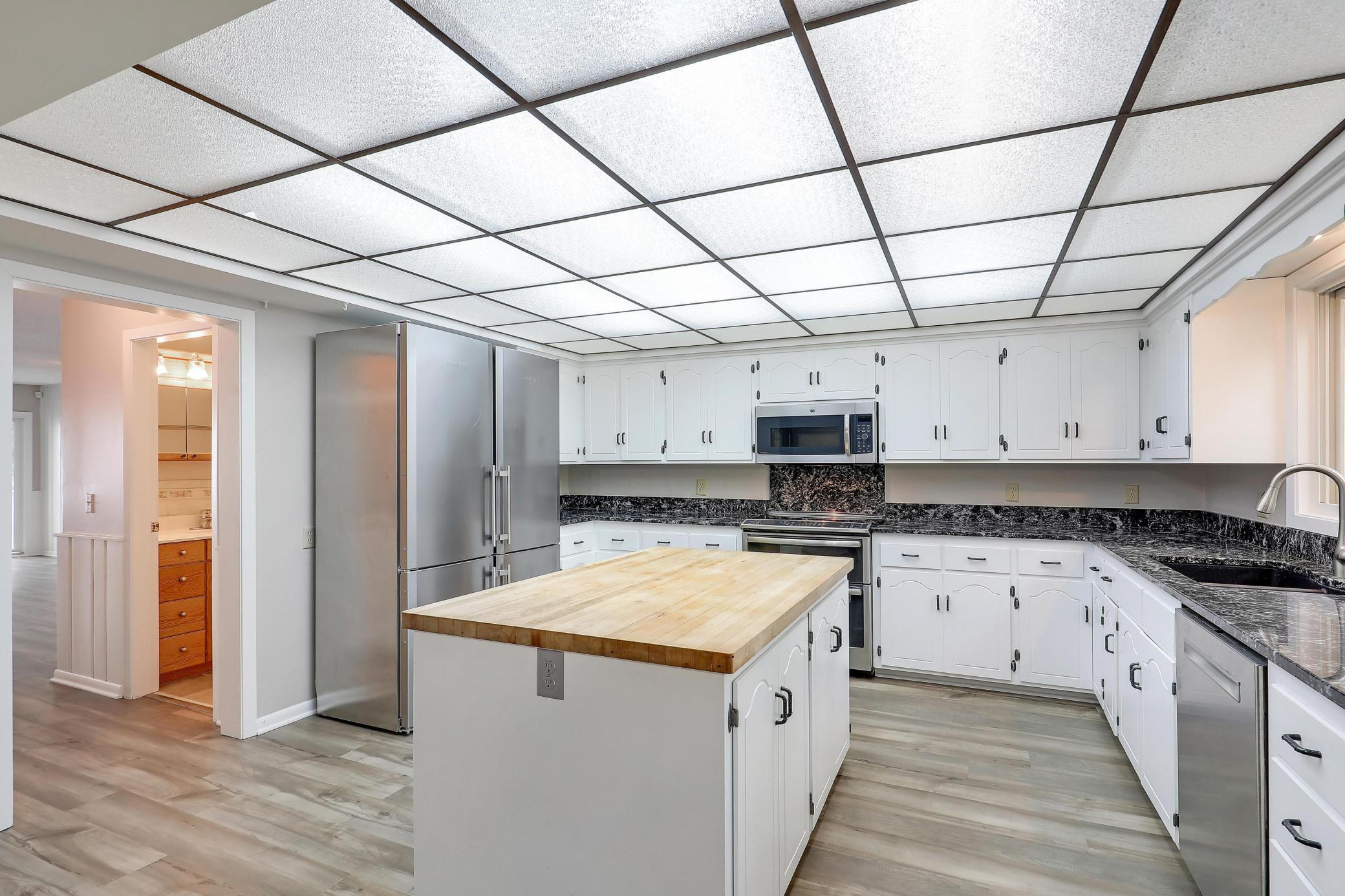 1715 1/2 Pulaski Road