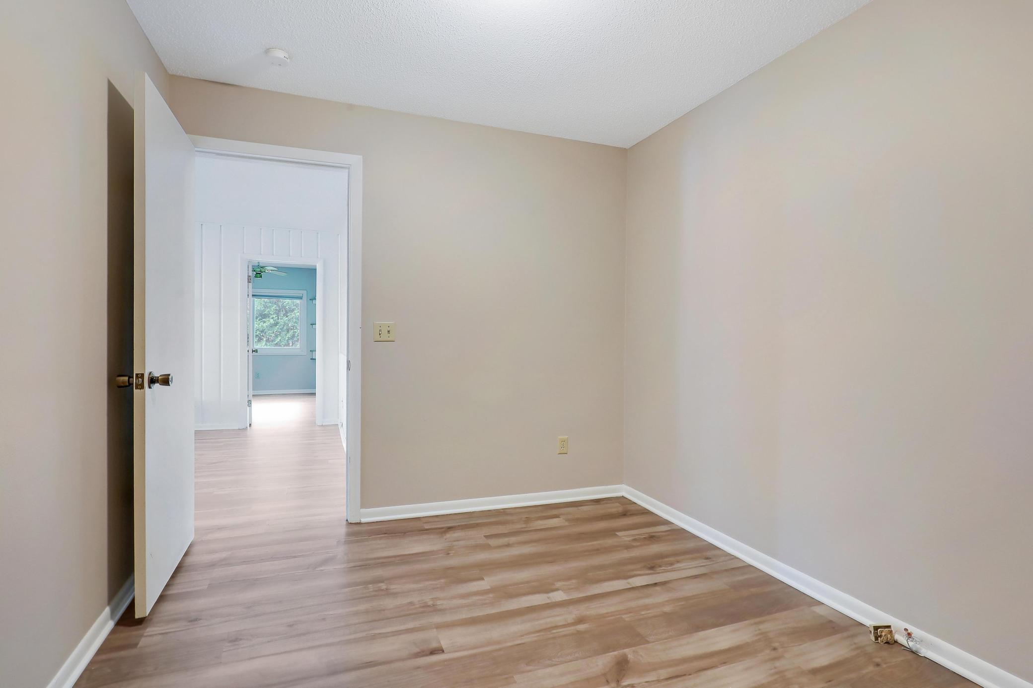 1715 1/2 Pulaski Road