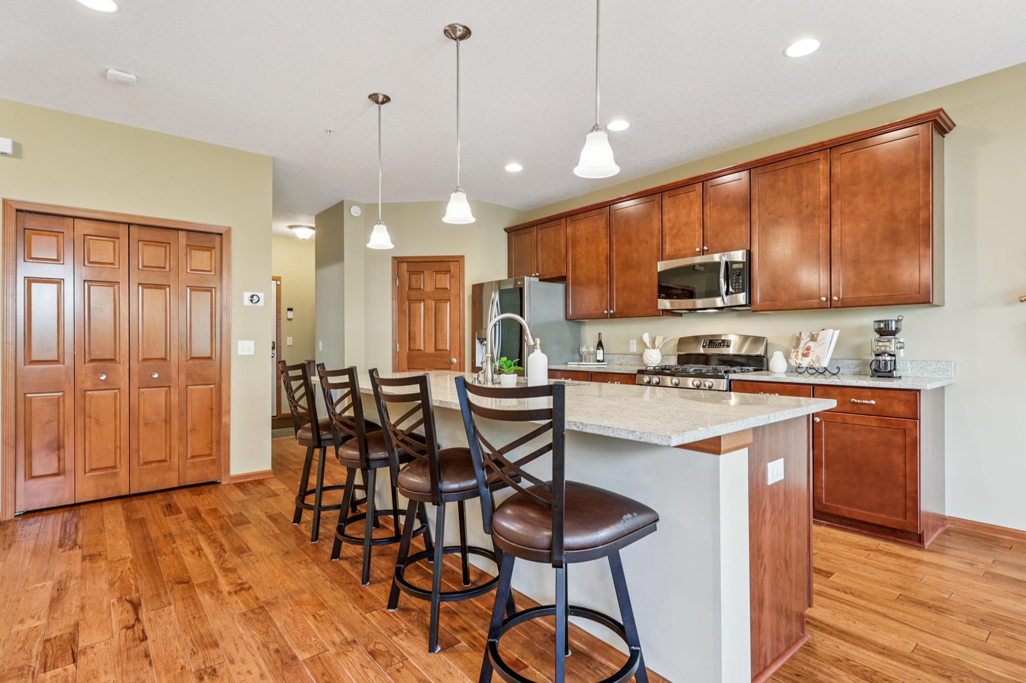 9534 Roosevelt Drive