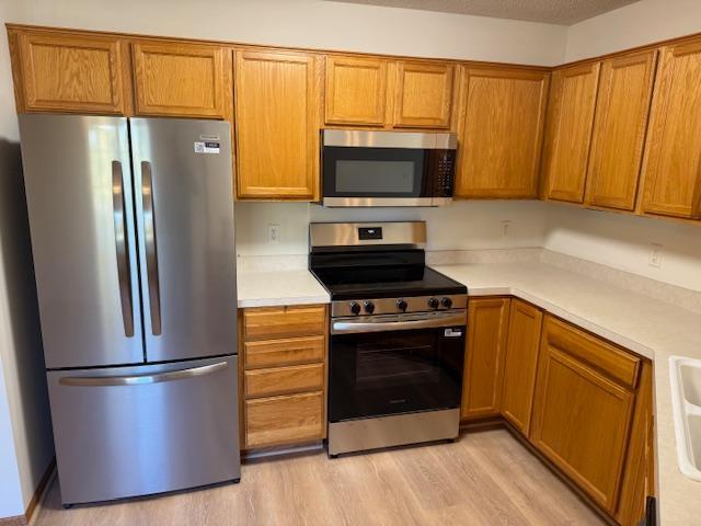 6080 Pond View Drive