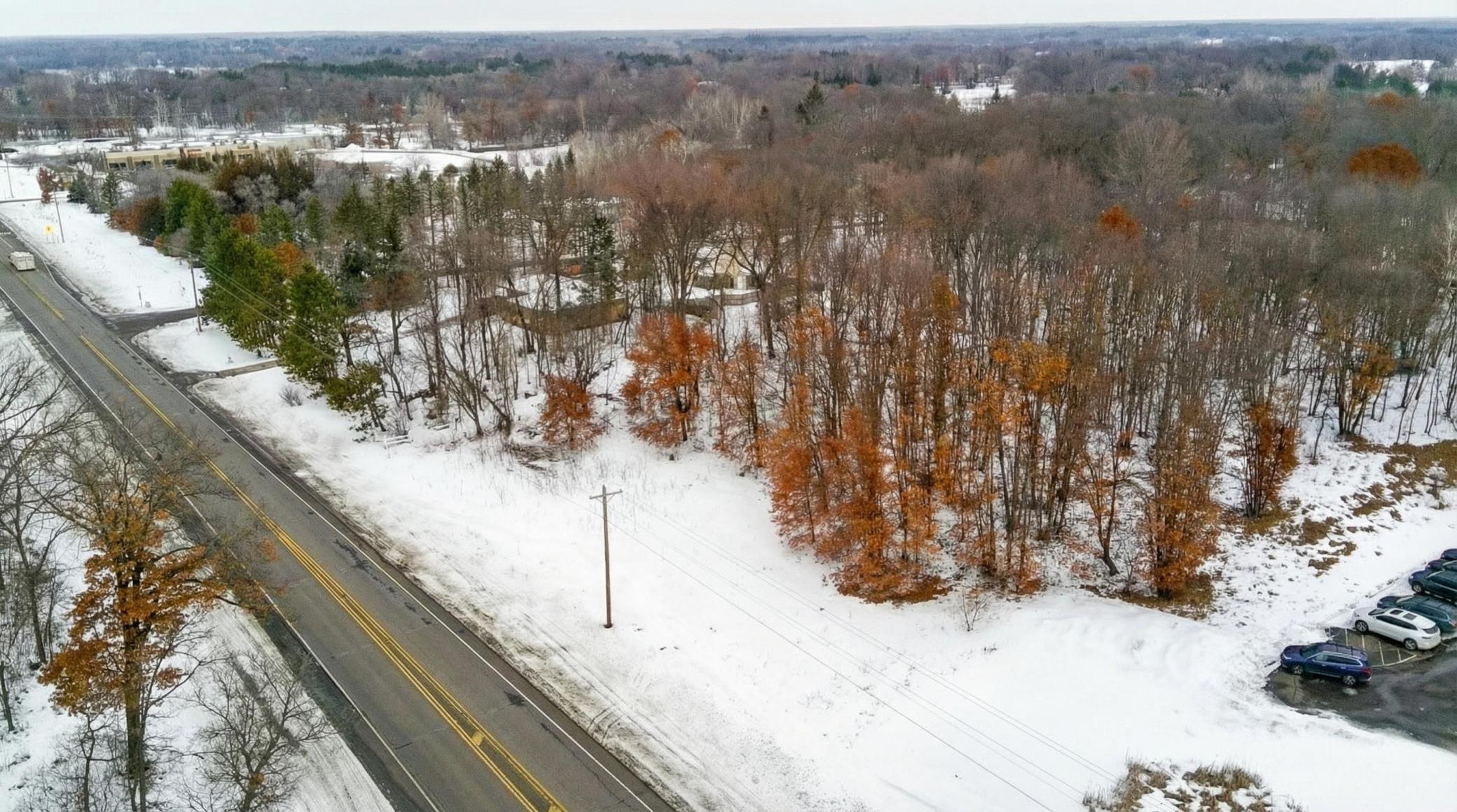 19043 Lake George Boulevard NW