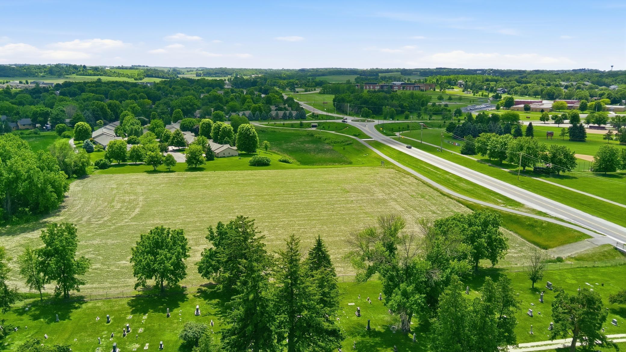 XXXX Division Street S