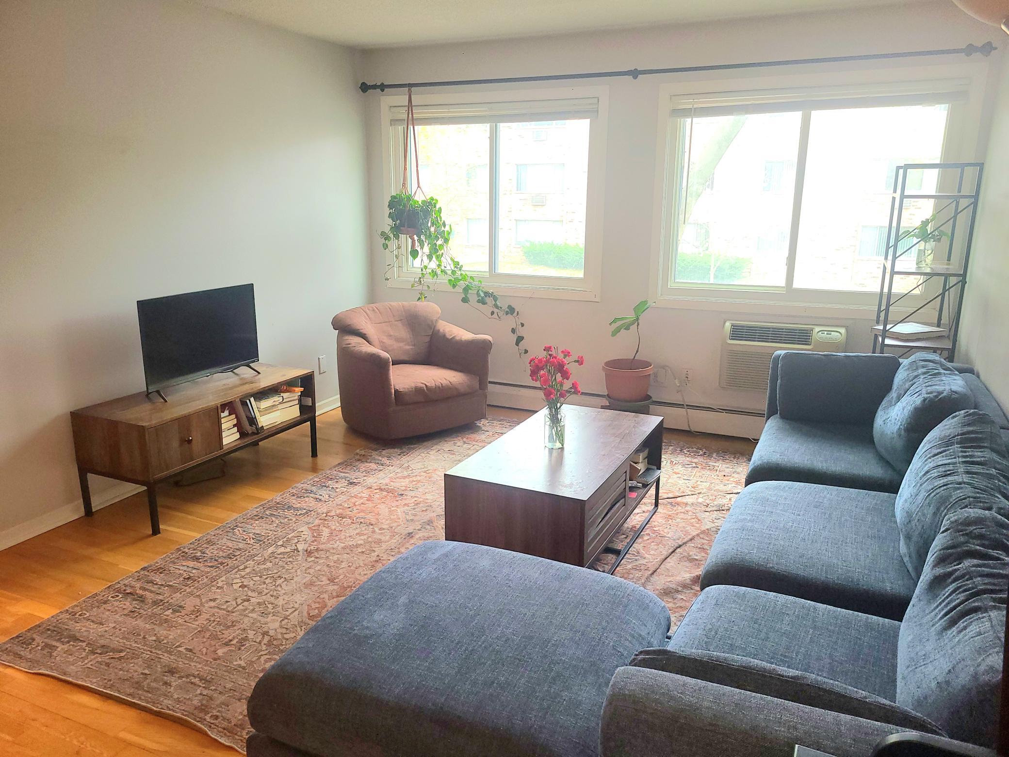 520 Ridgewood Avenue Unit: 106