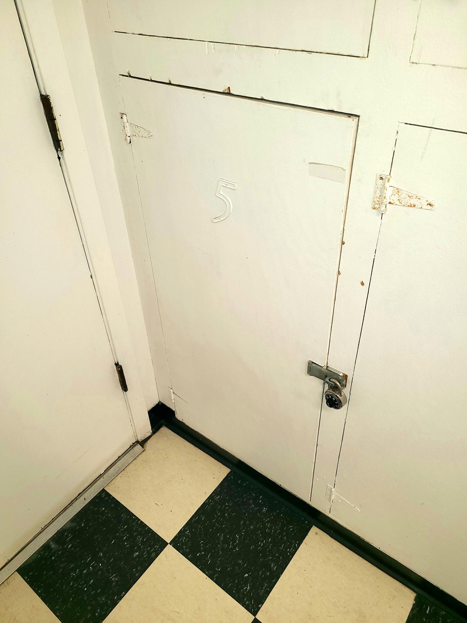 520 Ridgewood Avenue Unit: 106