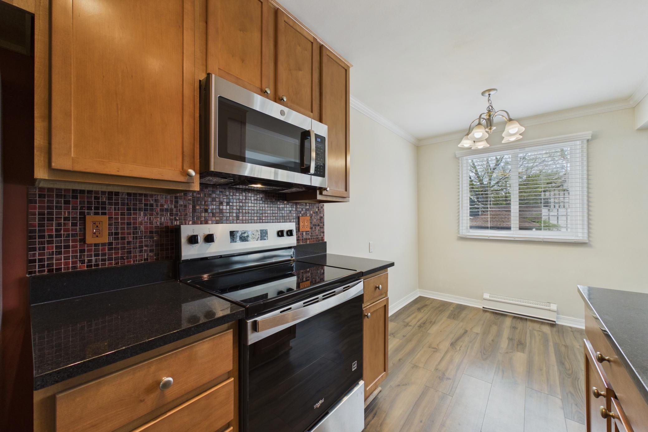 2706 Humboldt Avenue S Unit: 203