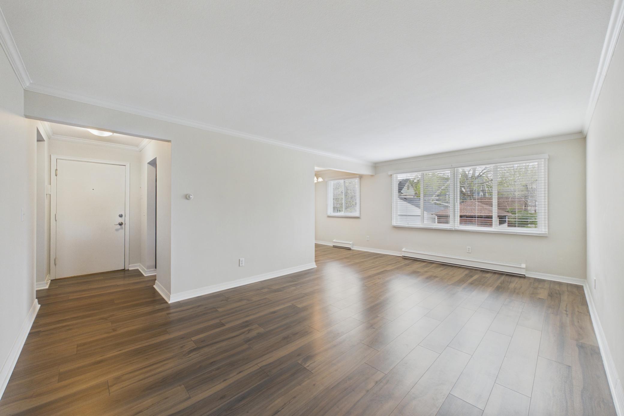 2706 Humboldt Avenue S Unit: 203