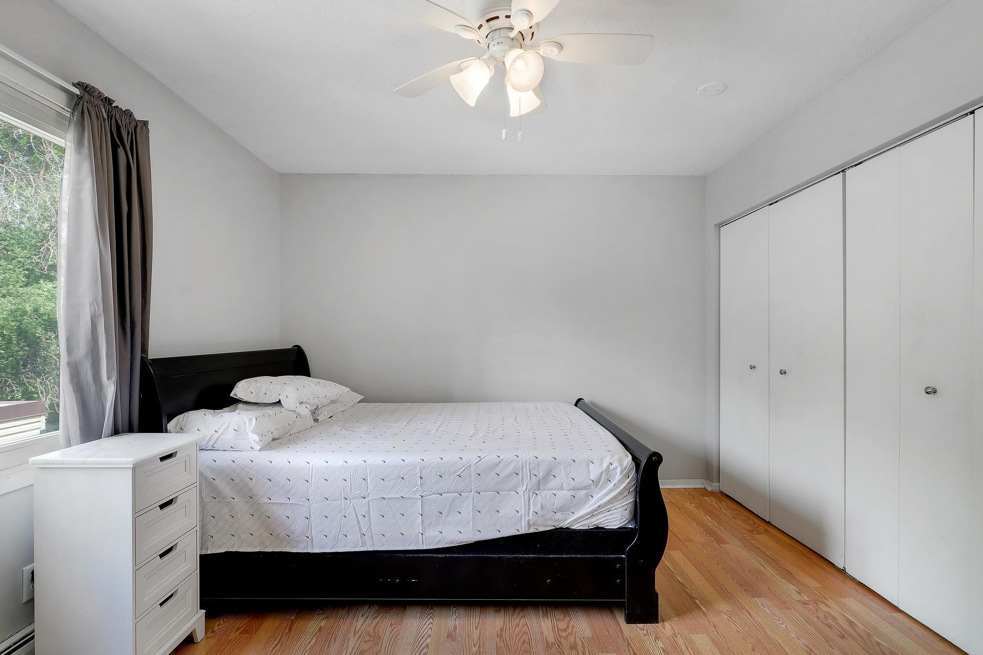 10840 Rockford Road Unit: 212