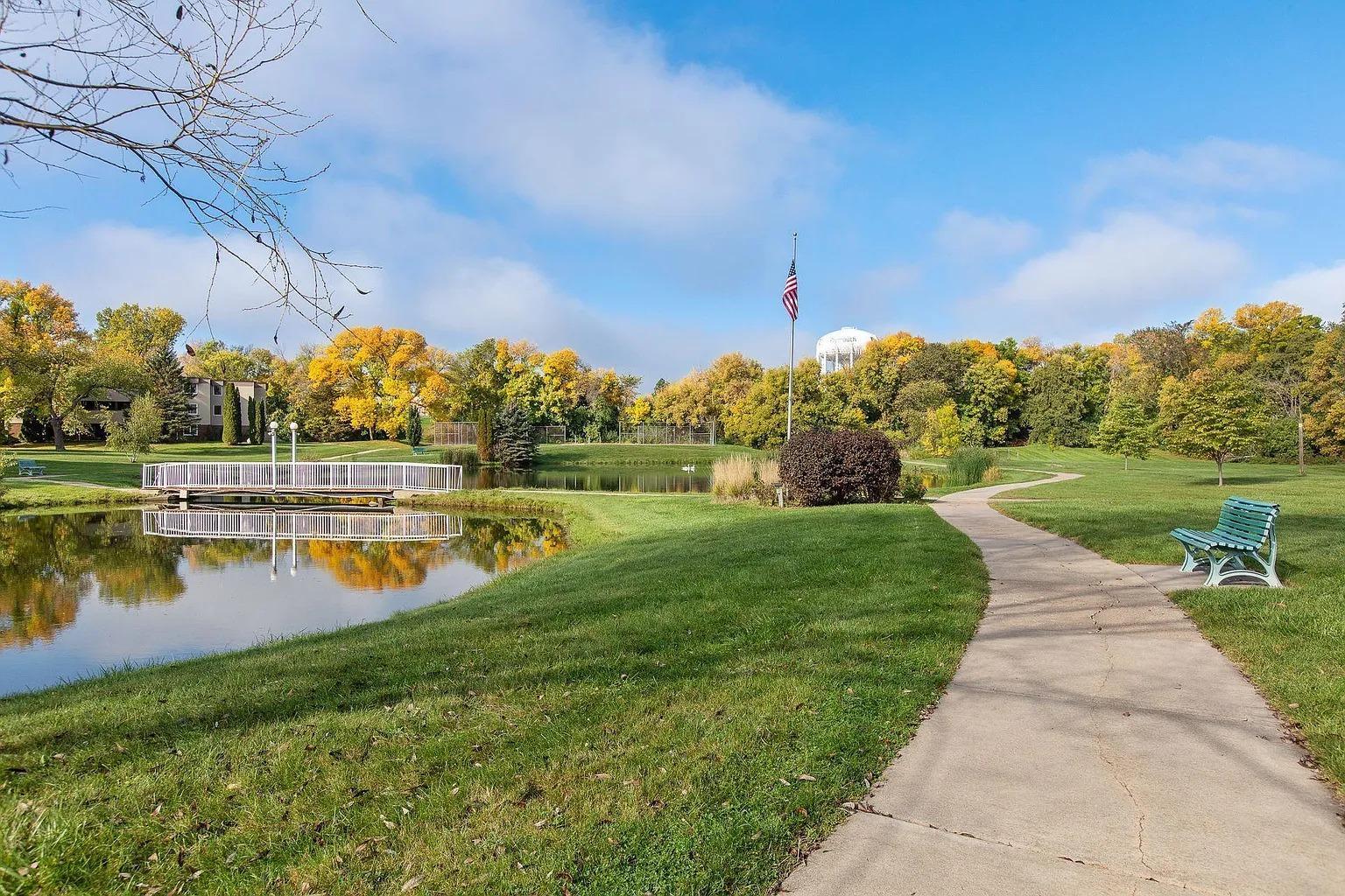 10840 Rockford Road Unit: 212