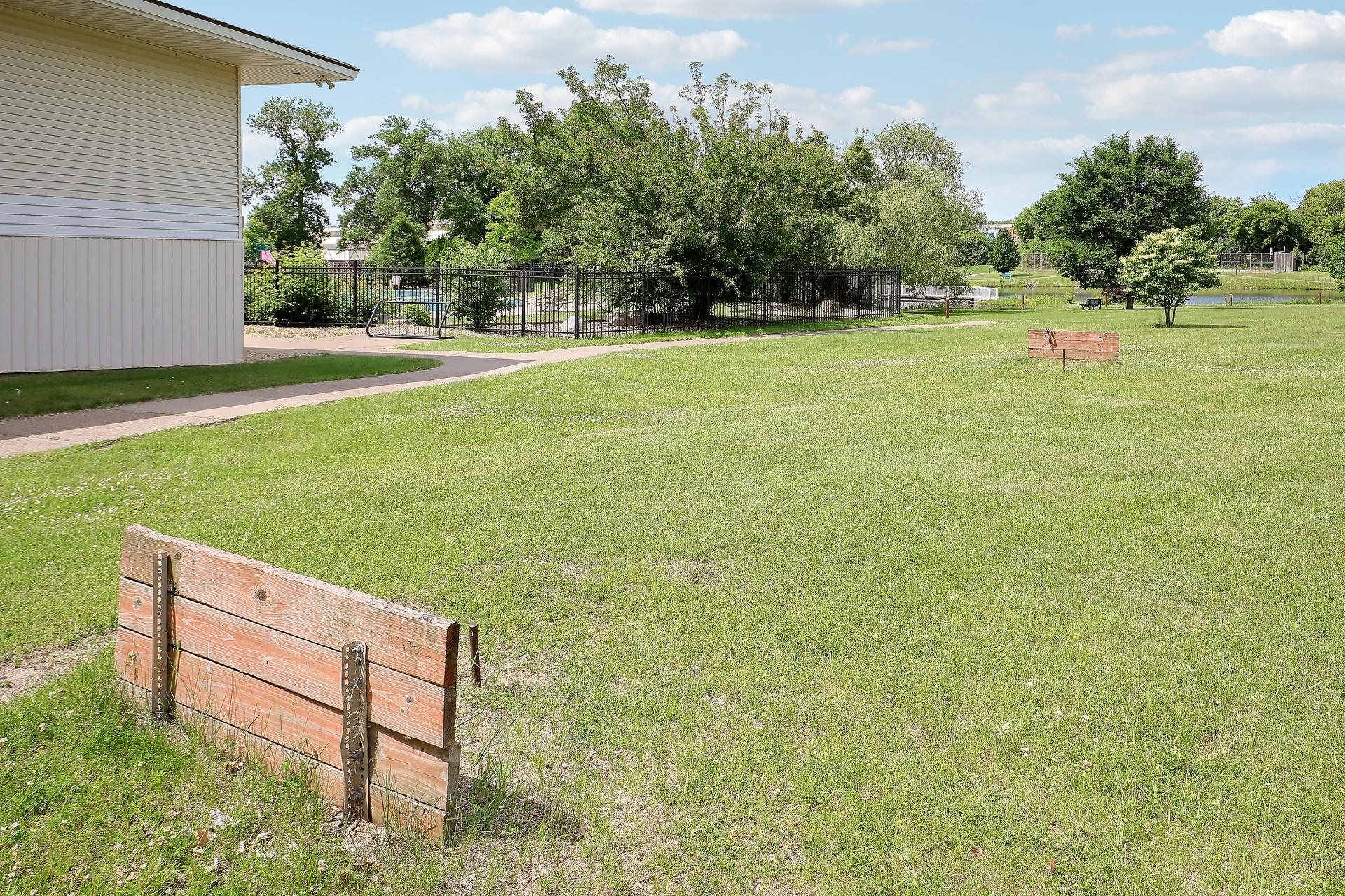 10840 Rockford Road Unit: 212