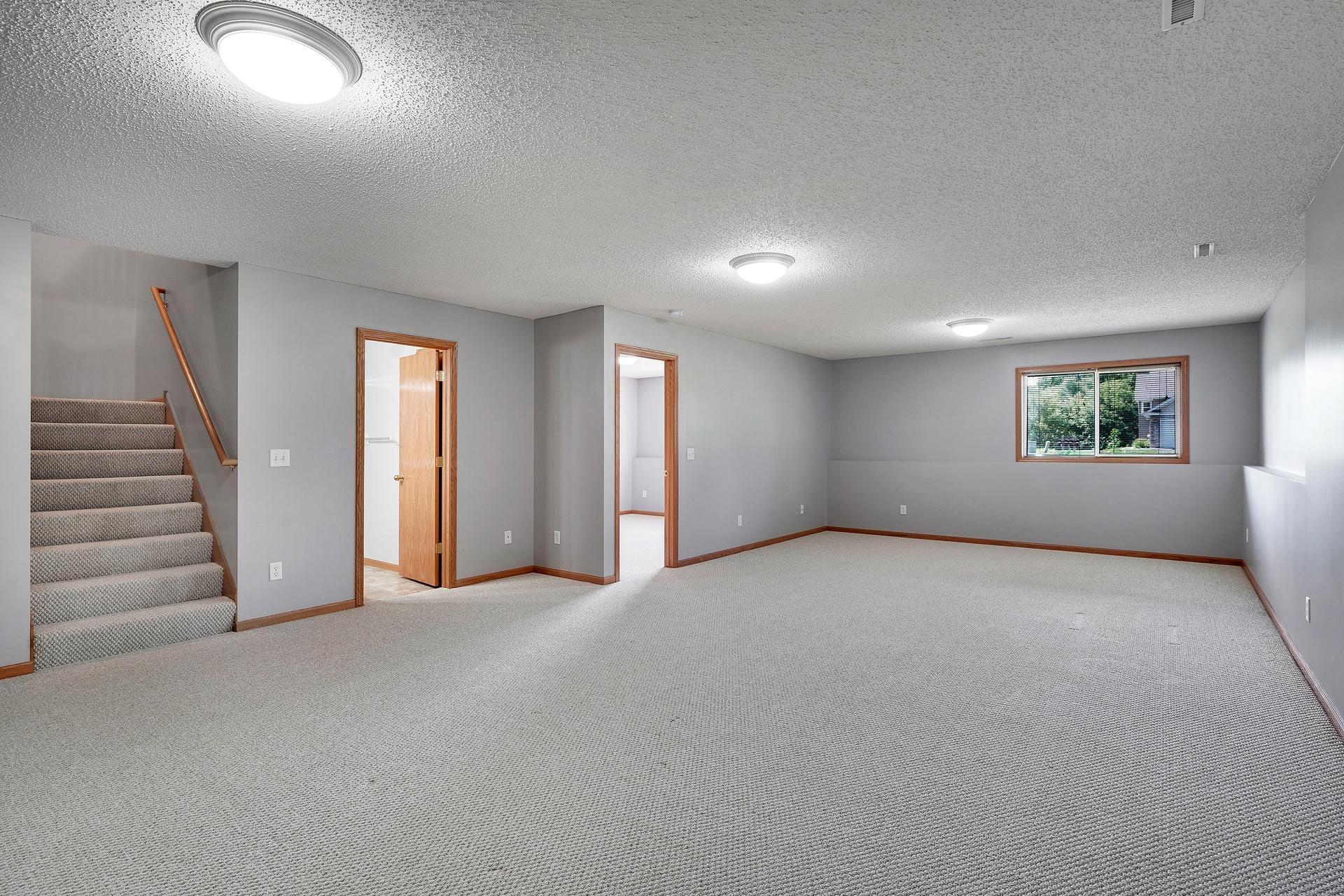 7633 Fox Creek Court