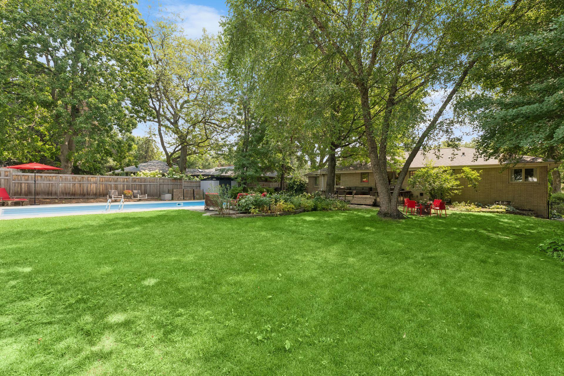 2237 Edgcumbe Road