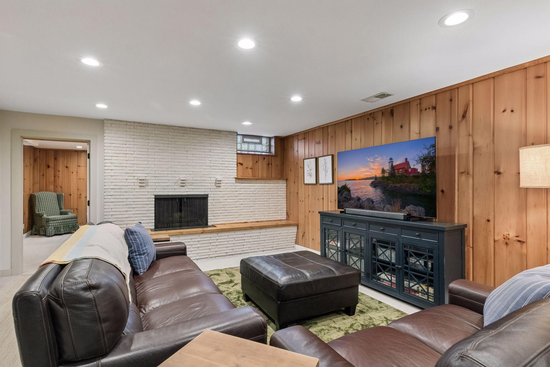 2237 Edgcumbe Road