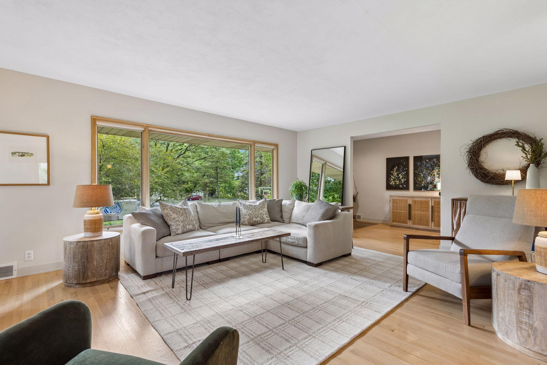 2237 Edgcumbe Road