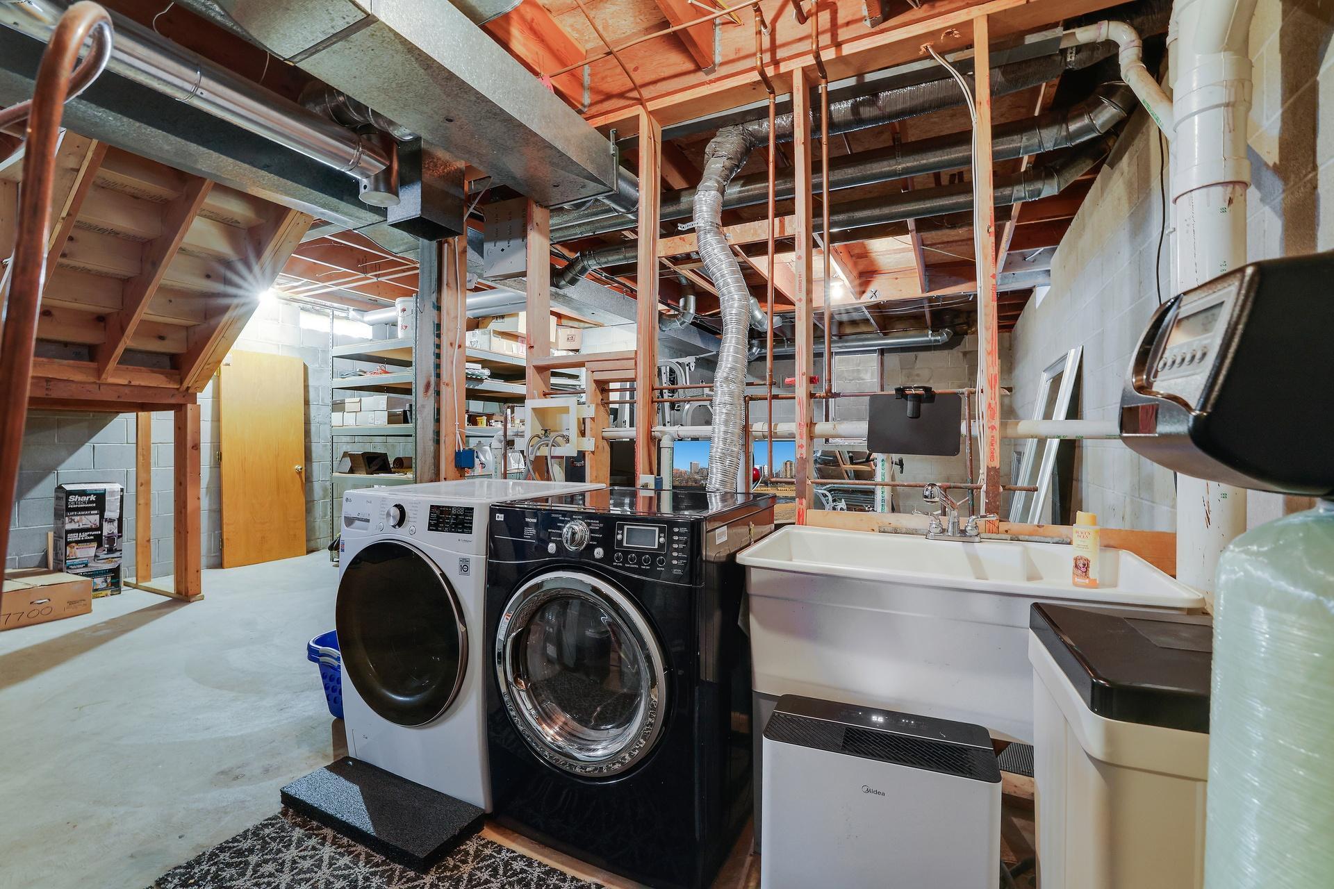 4730 38th Avenue S