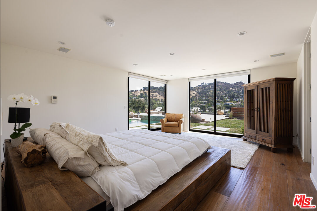 11335 Dona Teresa Dr