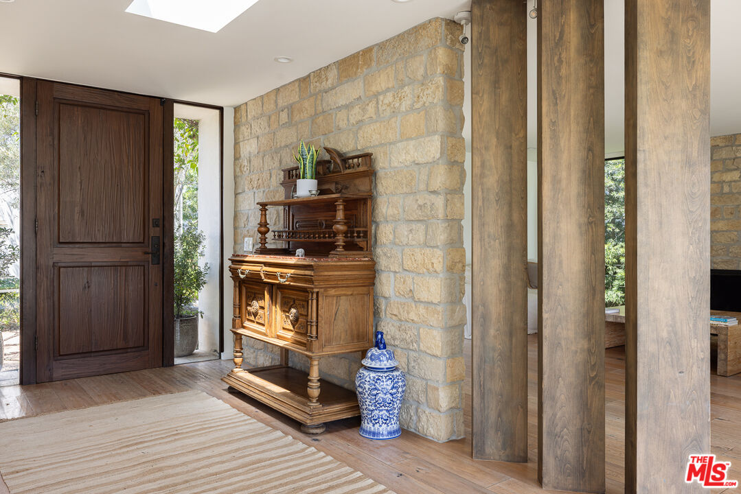 11335 Dona Teresa Dr