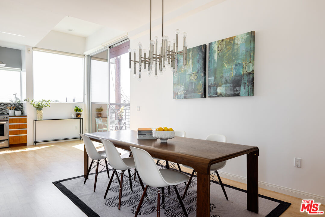 1137 Hacienda Pl Unit: 107