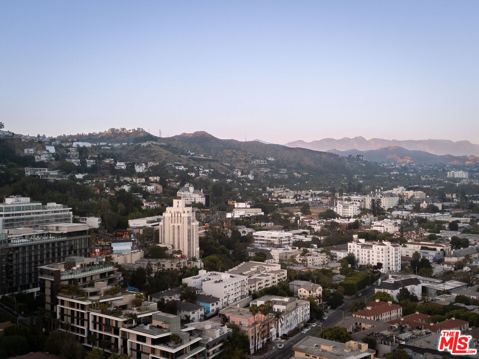 1137 Hacienda Pl Unit: 107